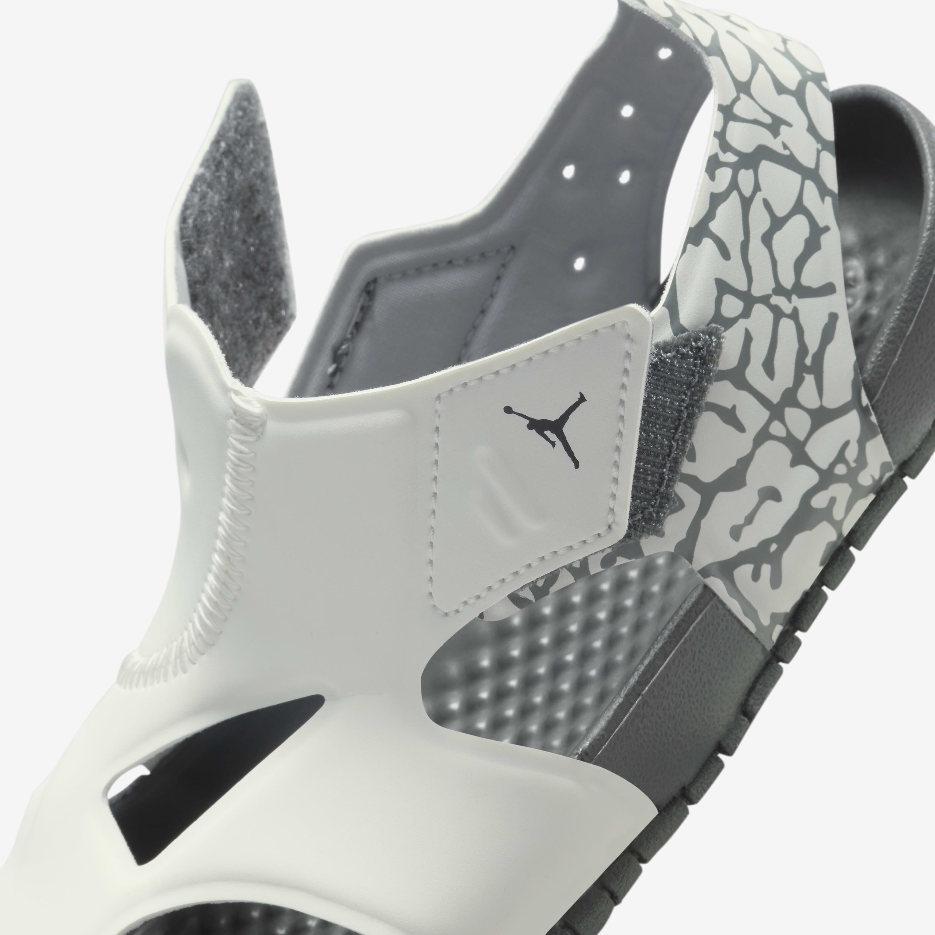 جوردن فلير image number 8