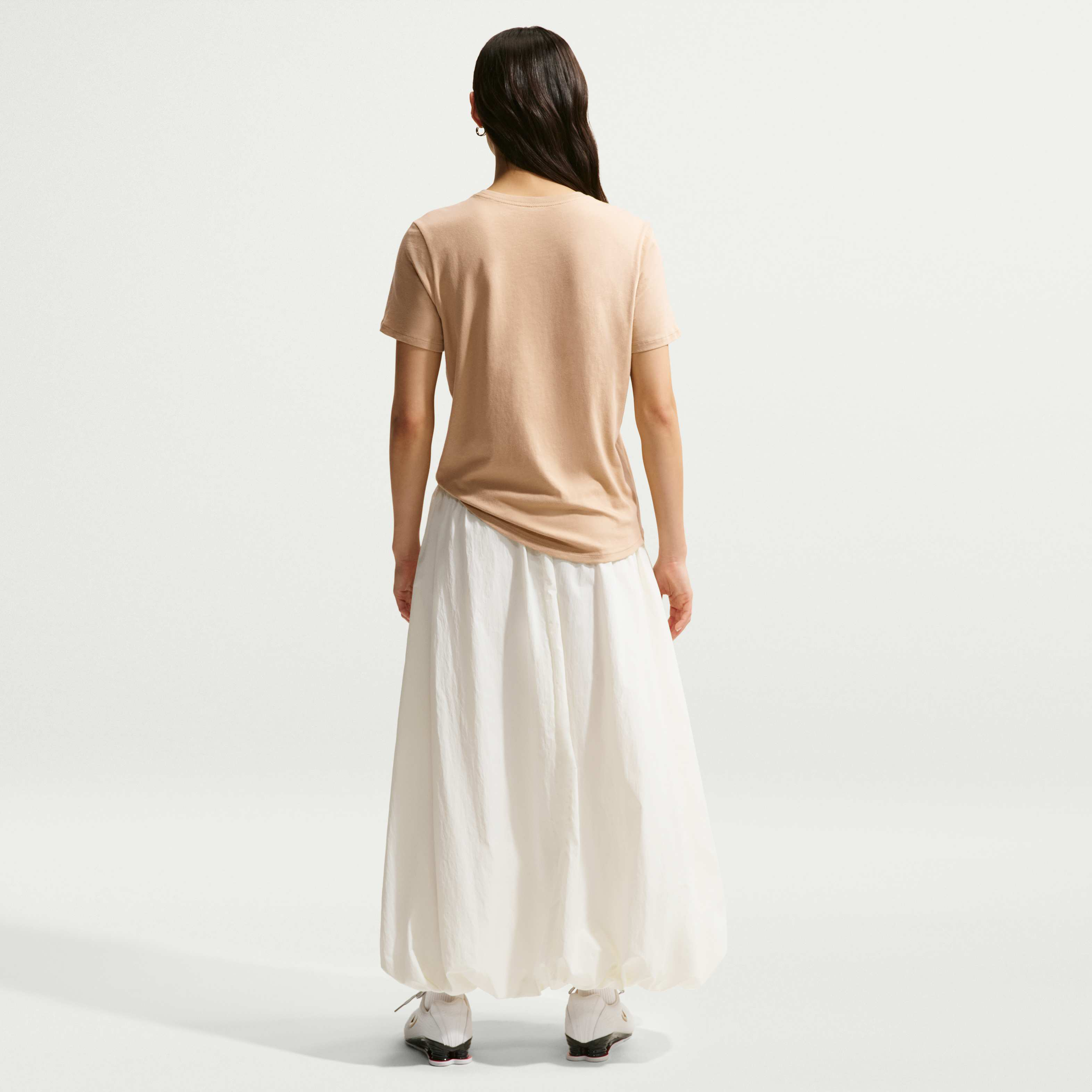 نايكي سبورتسوير كلوب ايسنشالز image number 4