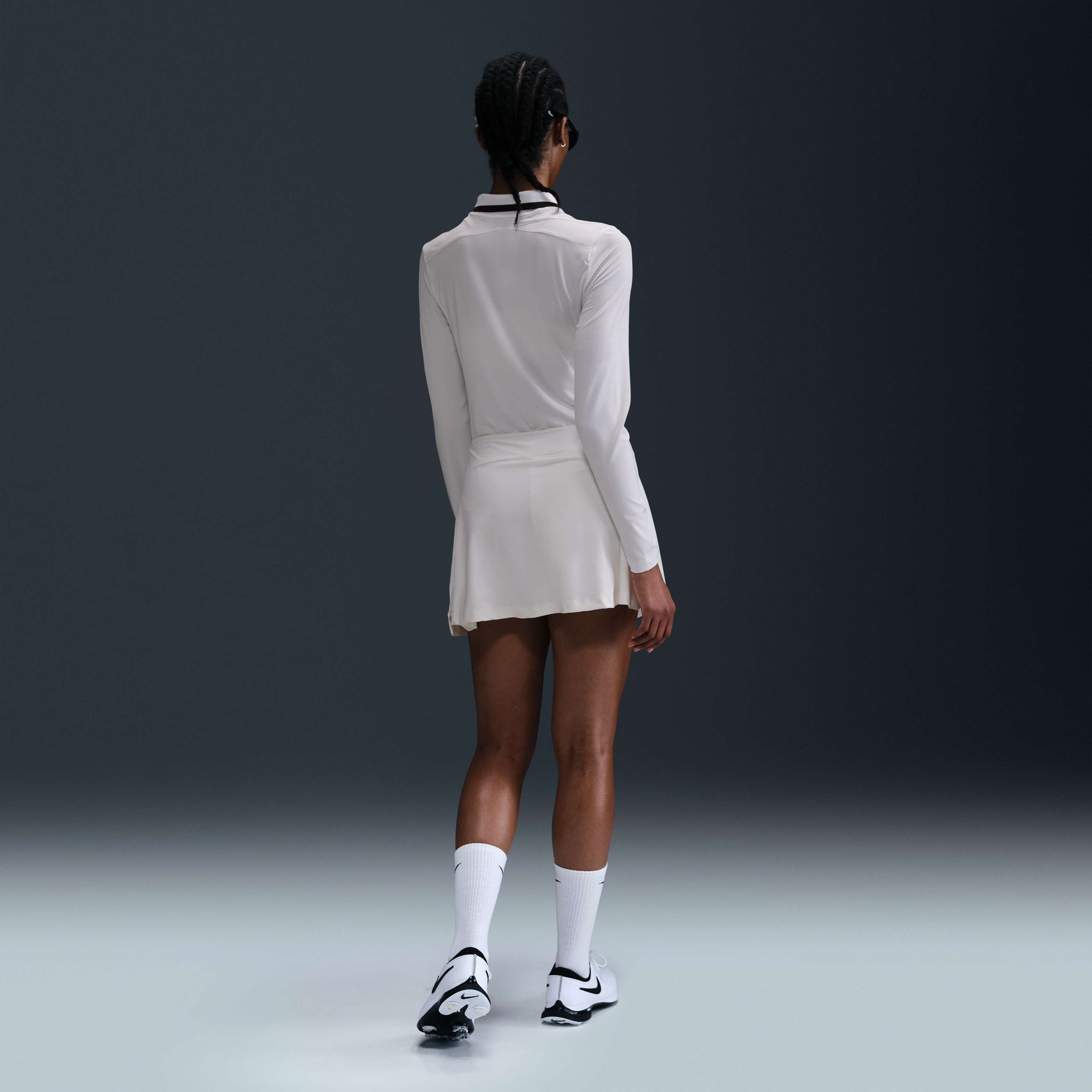 Nike Tour image number 4