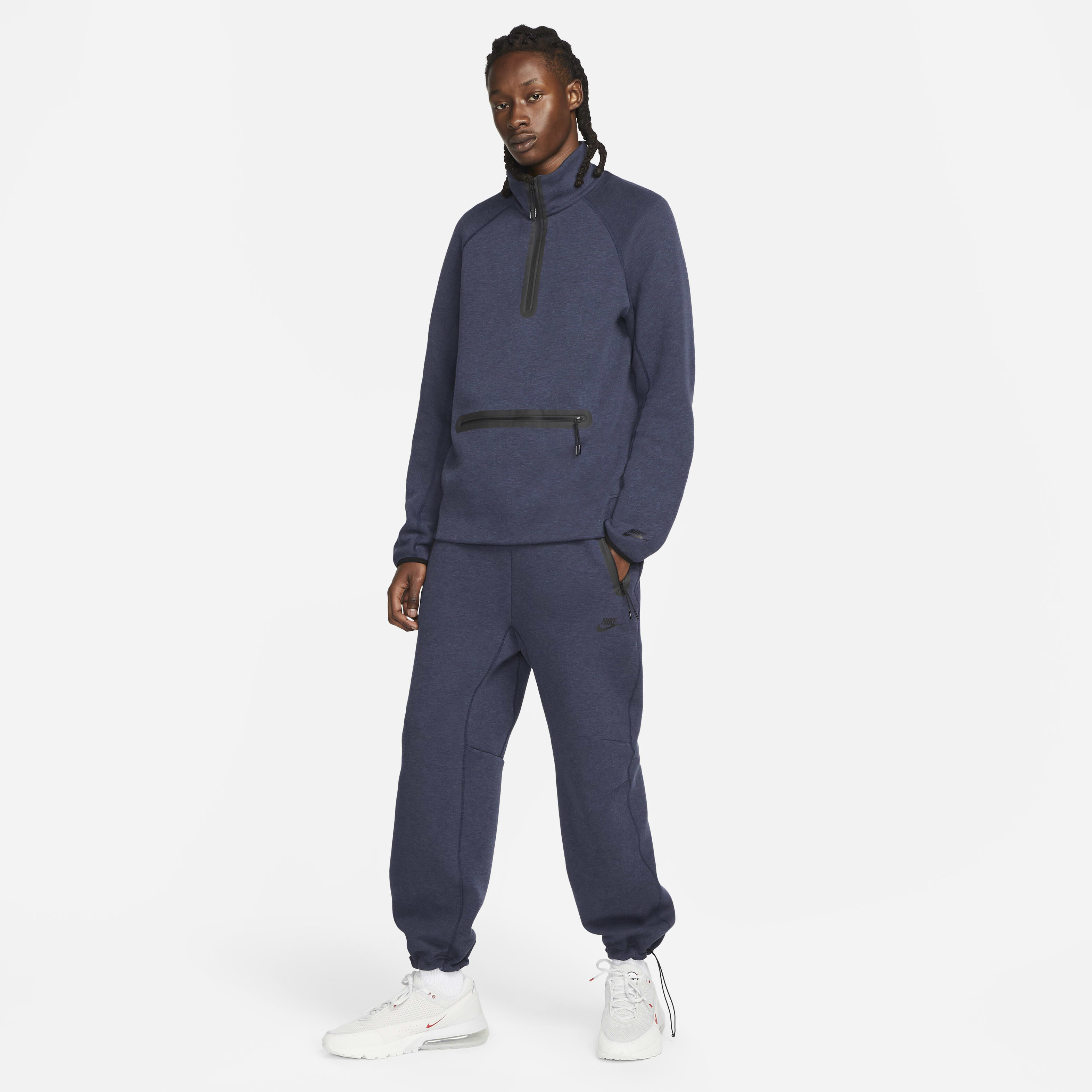 Nike Sportswear Tech Fleece image number 8