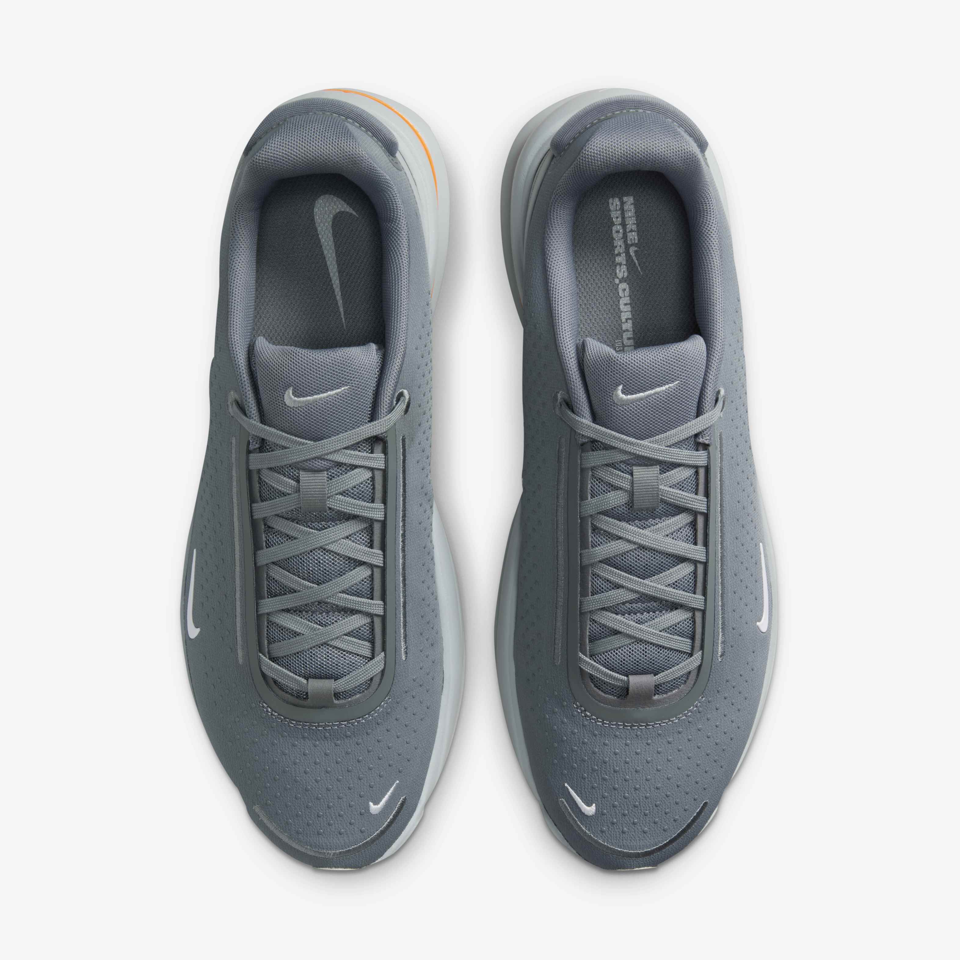 نايكي اير زووم اب تيرن أس سي image number 3