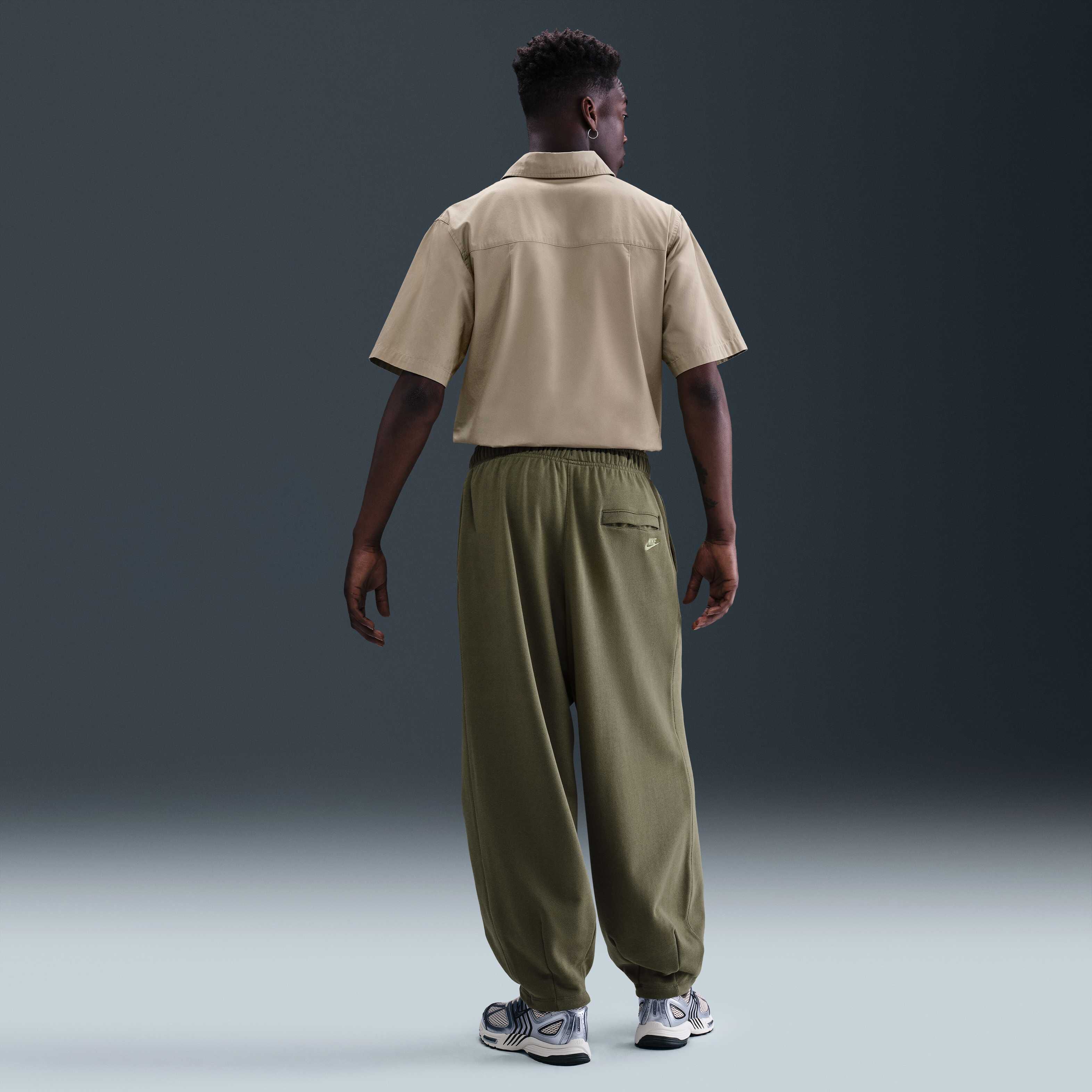 نايكي كلوب image number 3