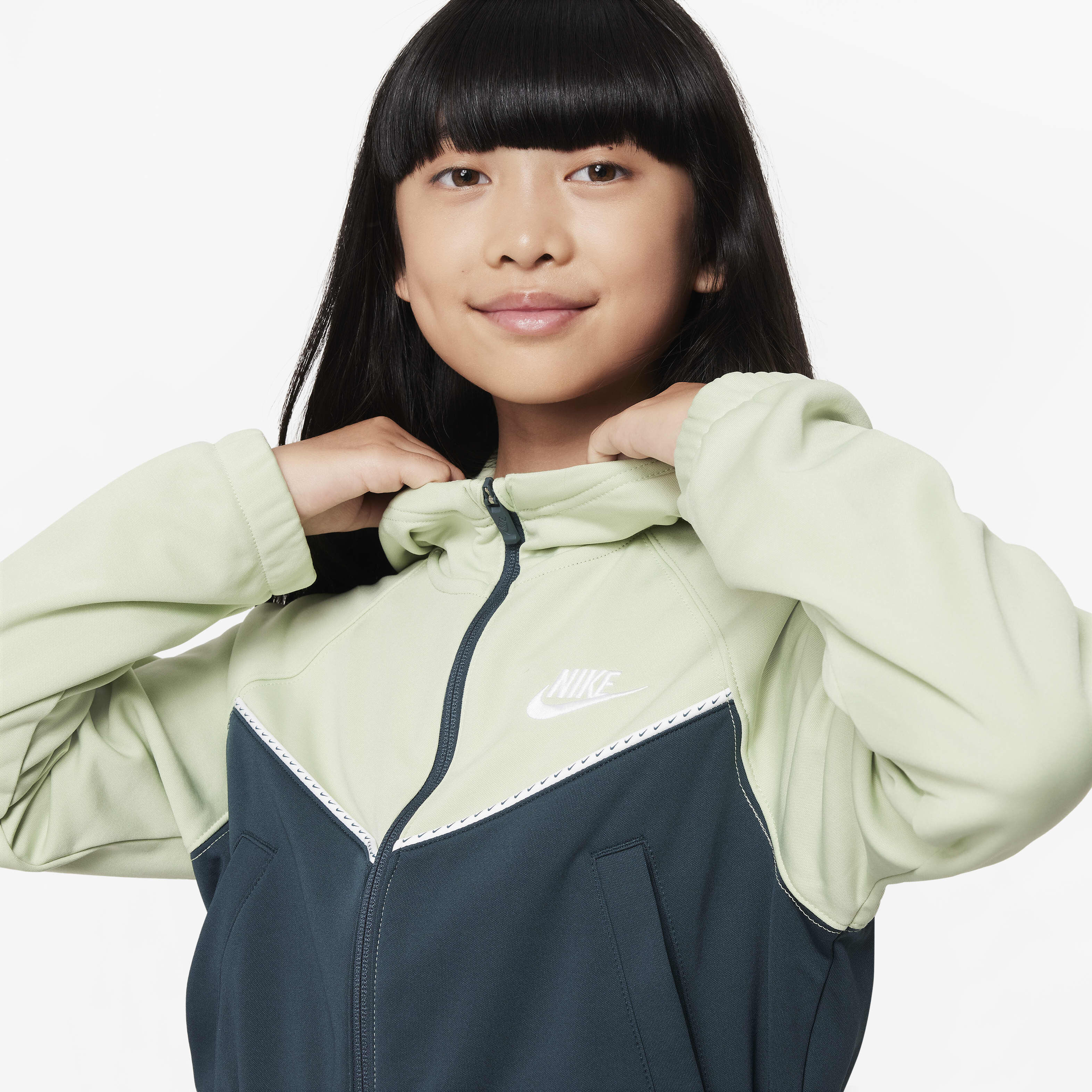 Nike Sportswear image number 3
