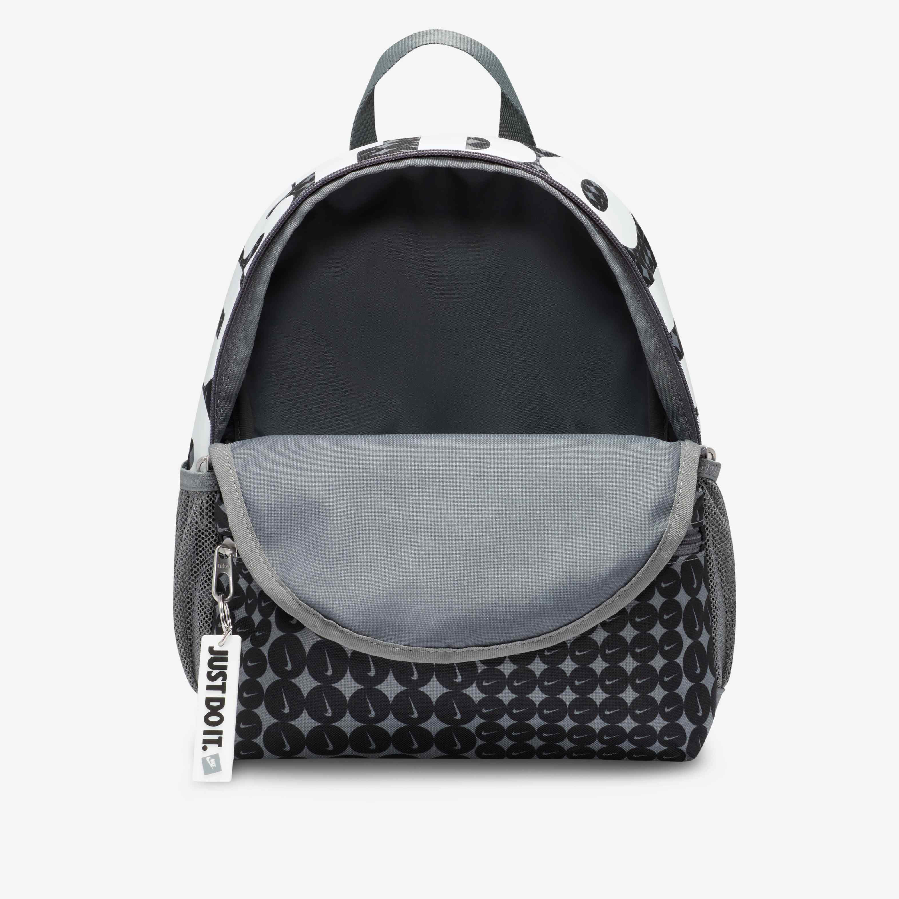 Nike Brasilia JDI image number 3