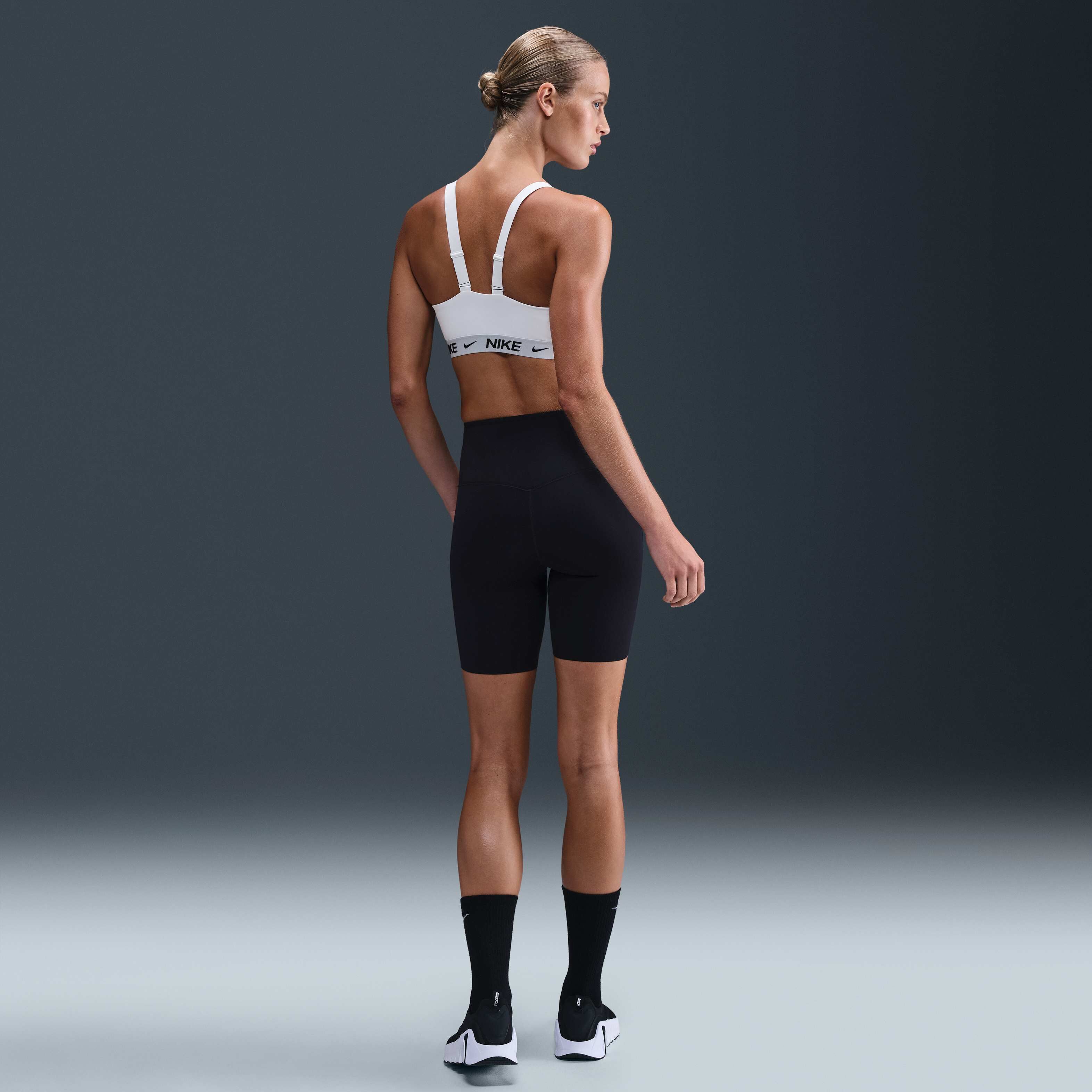 Nike Indy Medium-Support image number 4