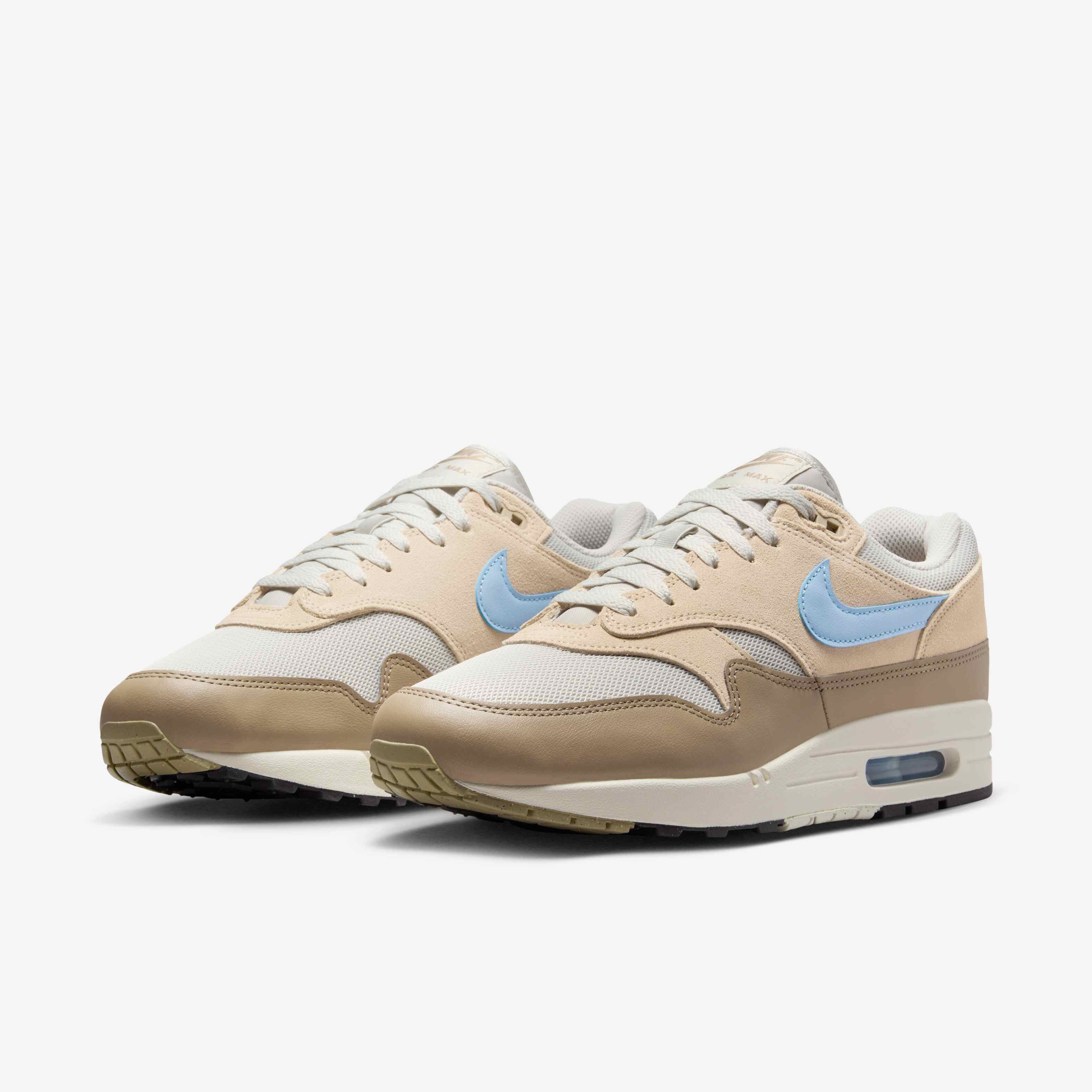 Nike Air Max 1 Essential image number 4
