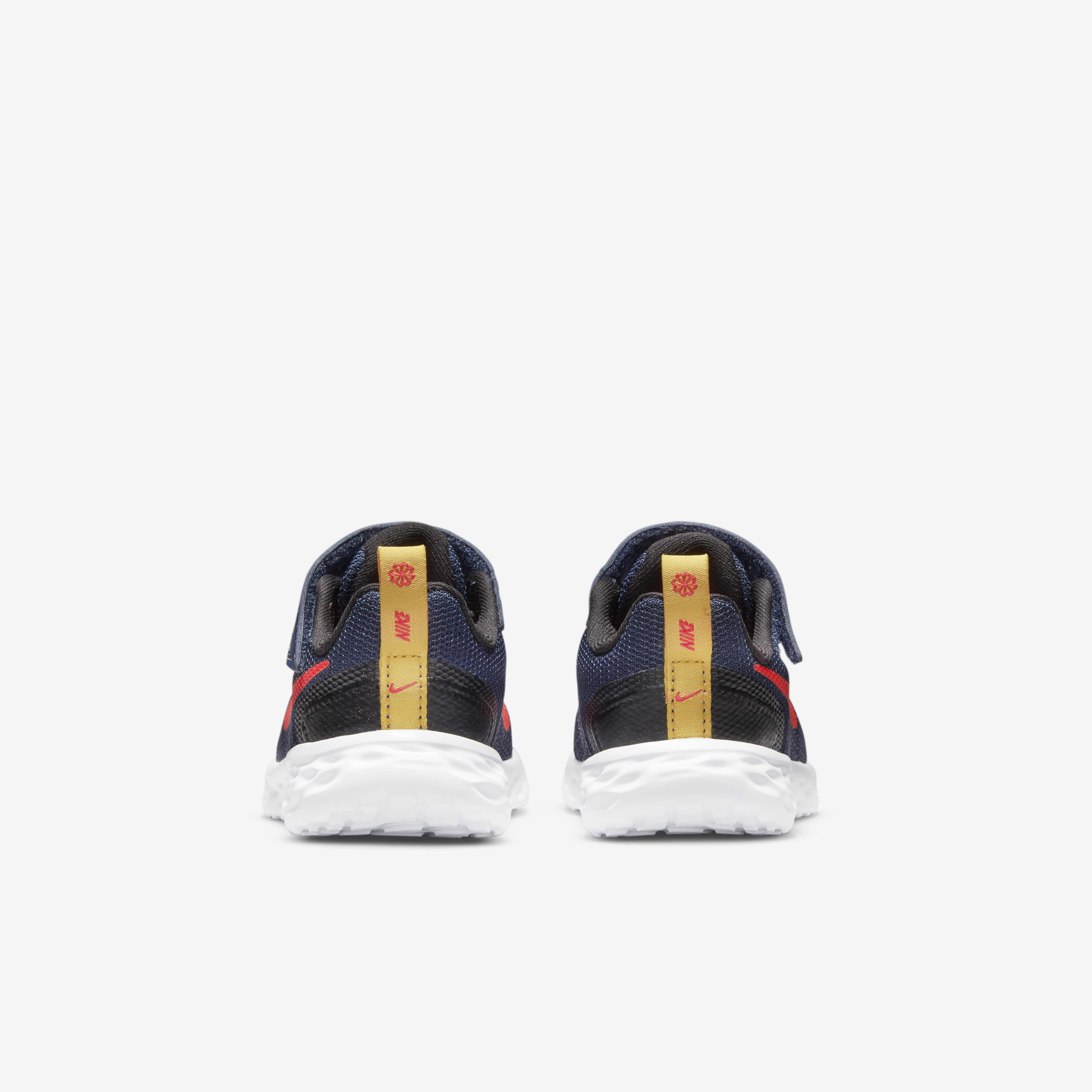 نايكي ريفلوشن 6 image number 5