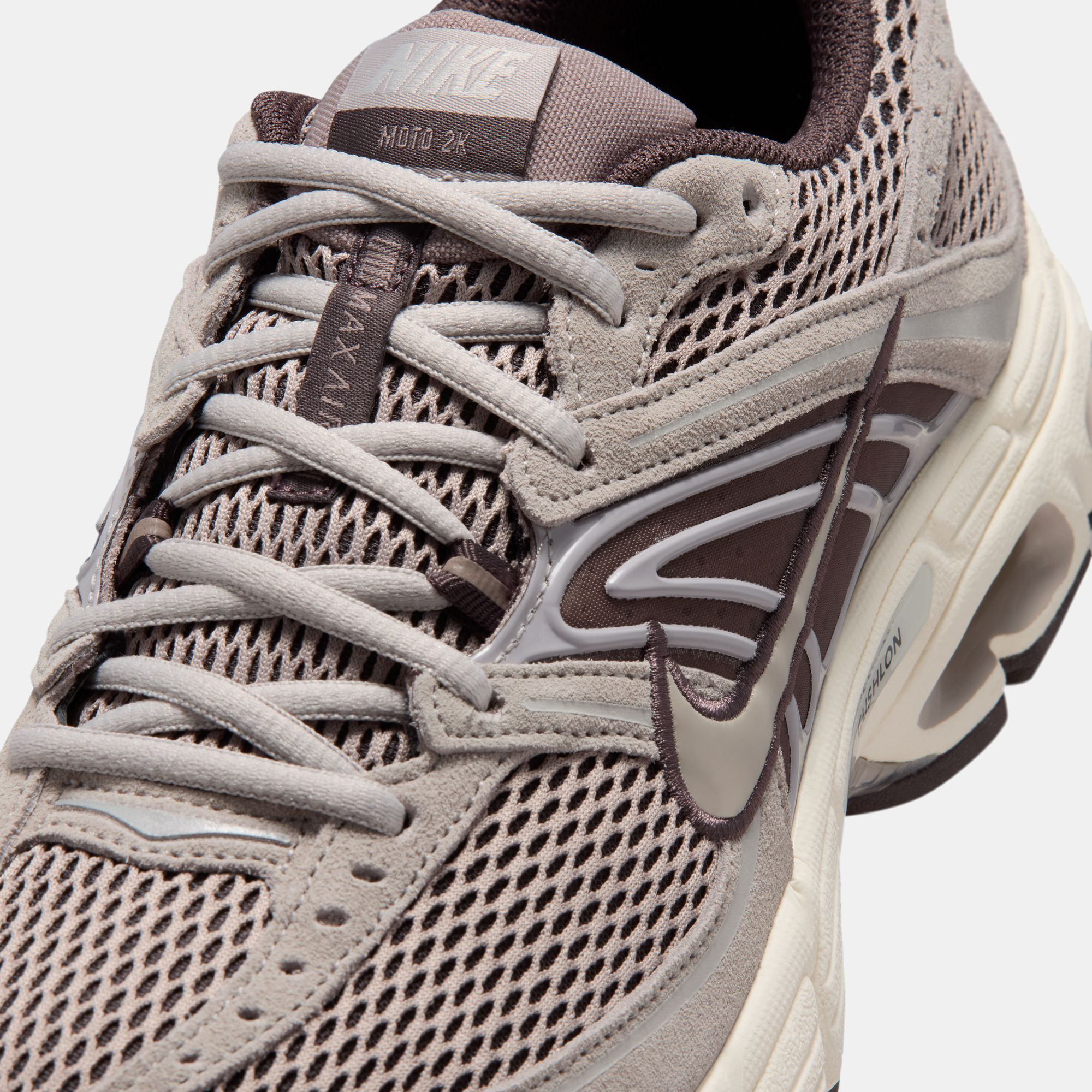 Nike Air Max Moto 2K image number 9