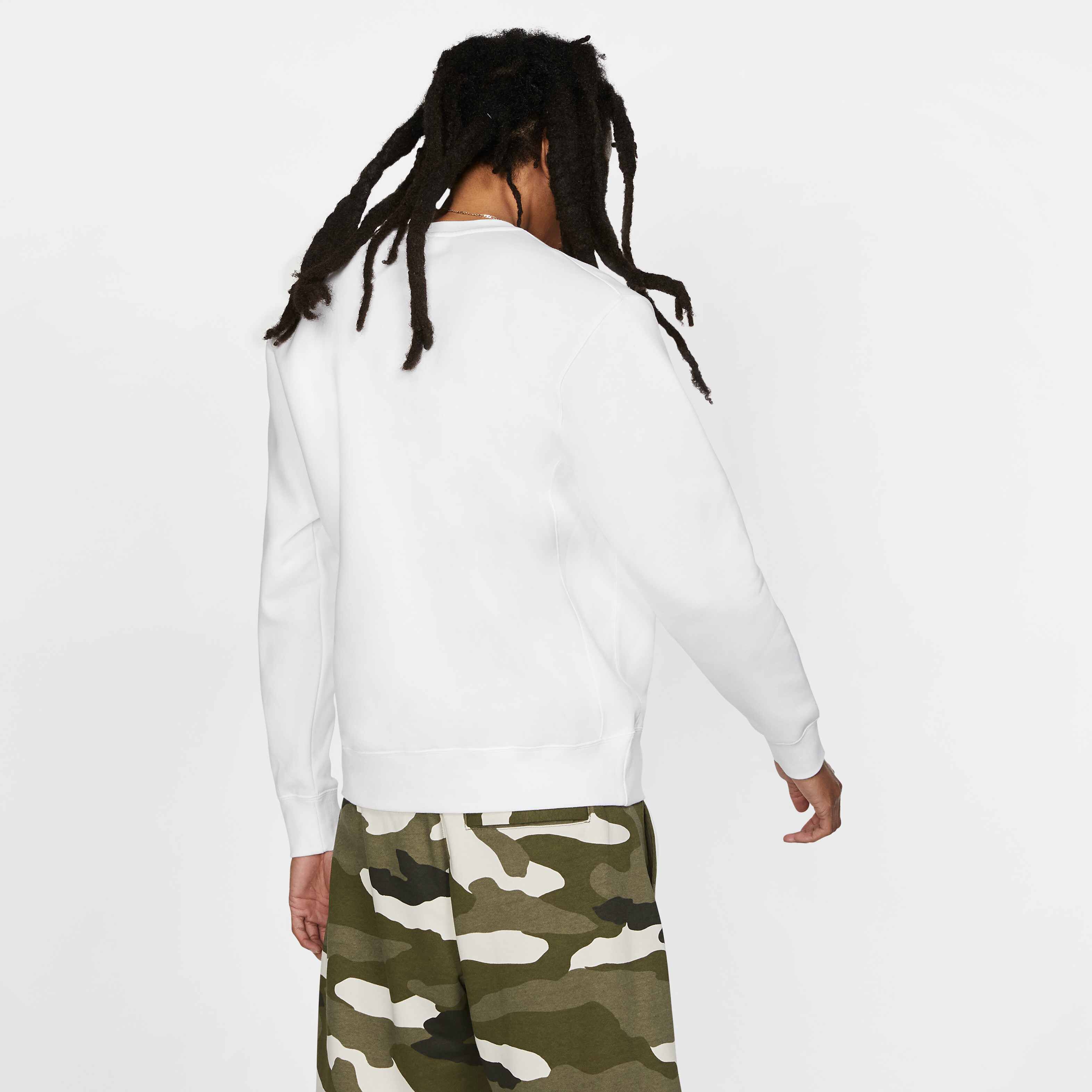 نايكي سبورتسوير كلوب فليس image number 1