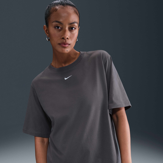 Women's Short Sleeves Shirts-Nike, Nike Sportswear Essential, Women's T-Shirt