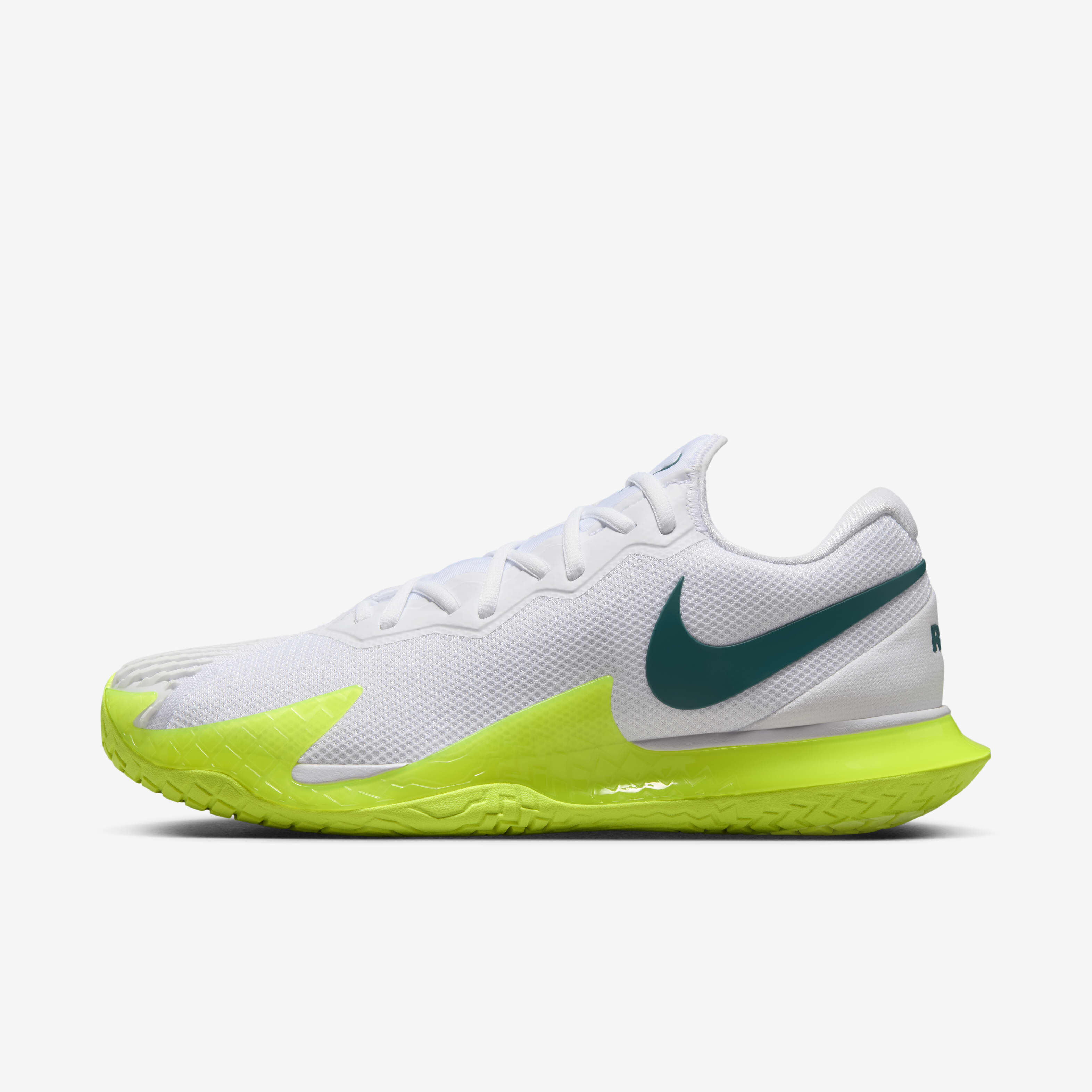 Shop Best Tennis Shoes Online in UAE Nike Shoes for Tennis