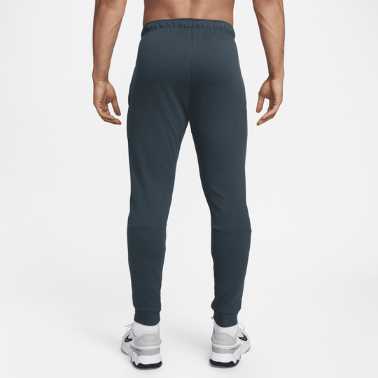 Shop Dri-FIT Men's Dri-FIT Taper Fitness Fleece Trousers | Nike UAE