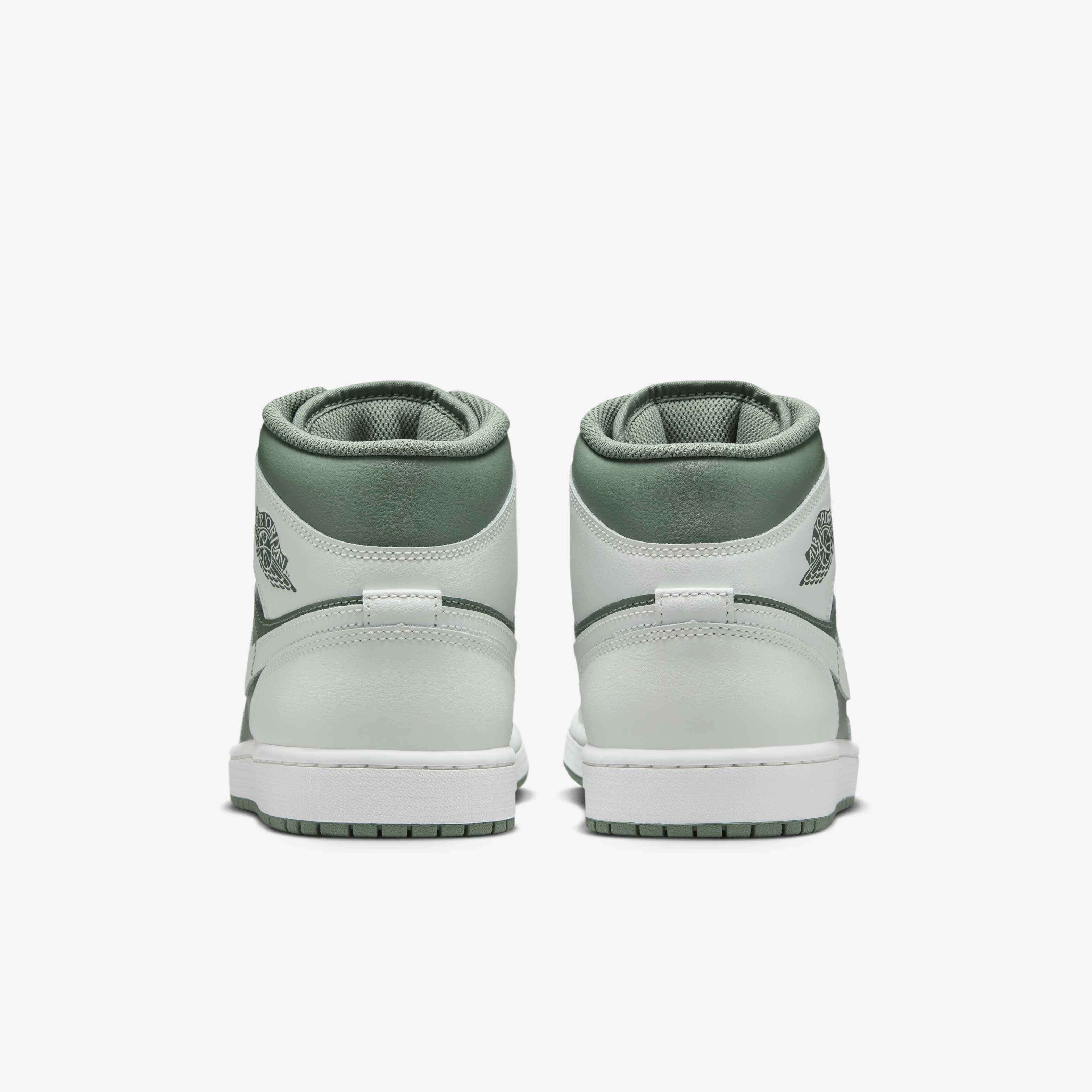 اير جوردن 1 ميد image number 5