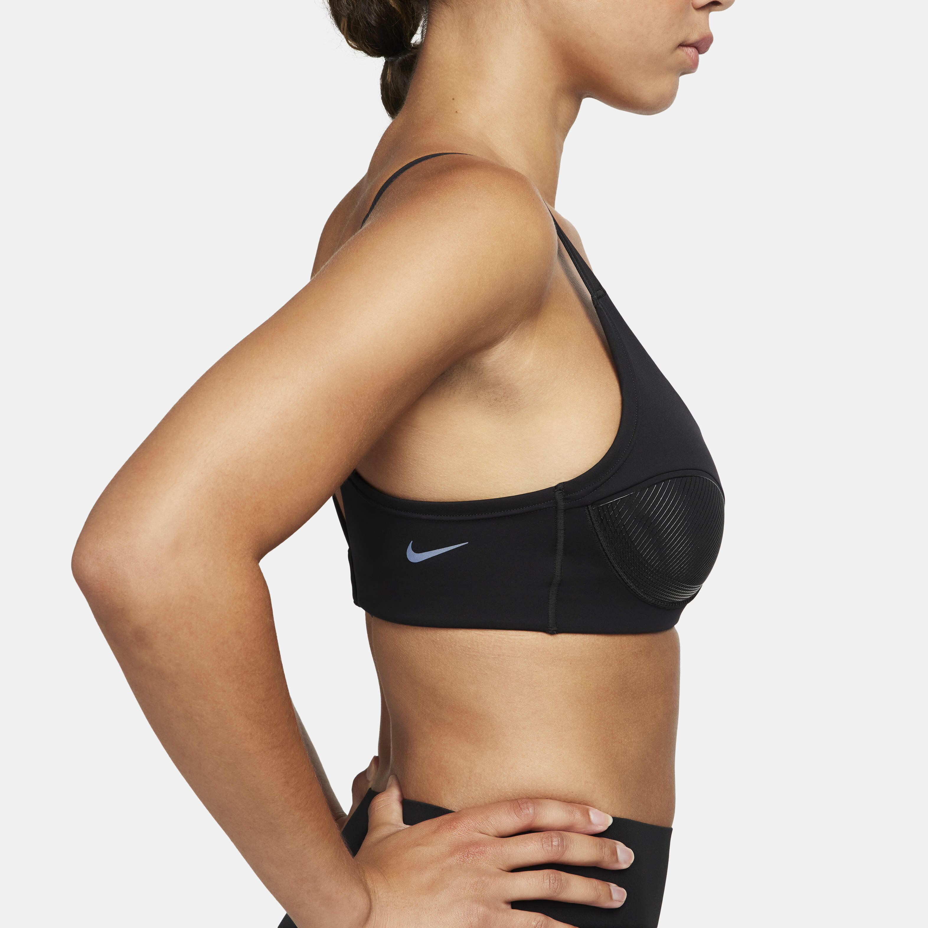 Nike Indy City Essential image number 7