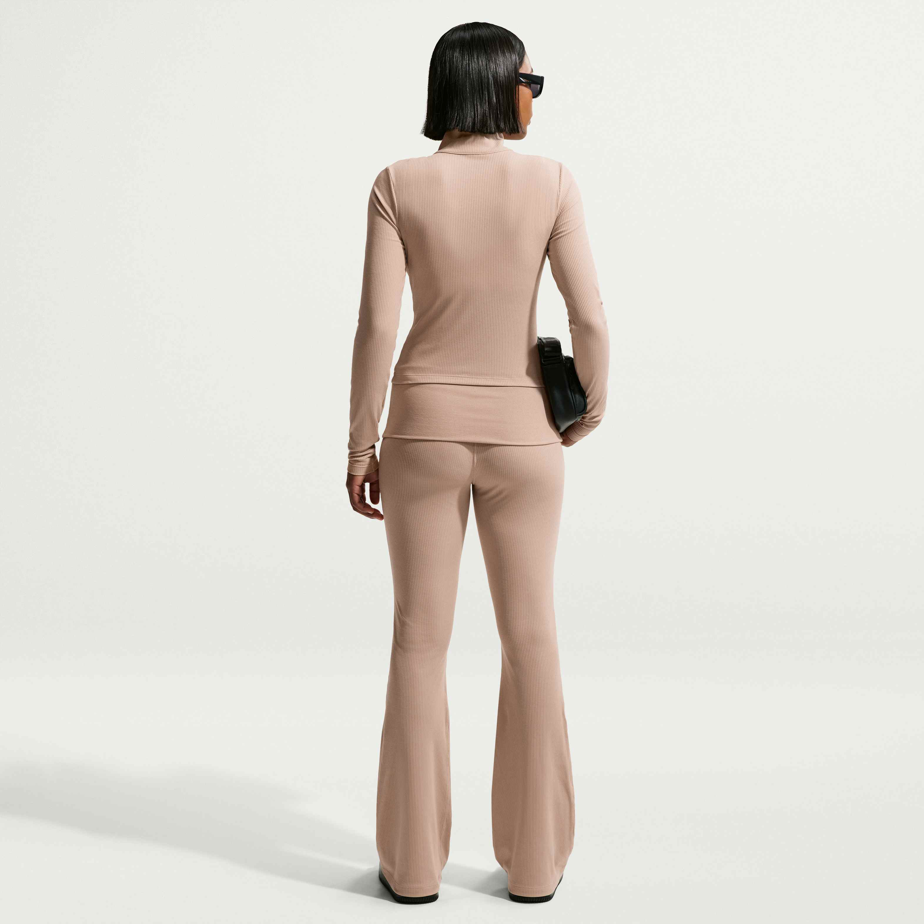 نايكي سبورتسوير تشيل نت image number 4