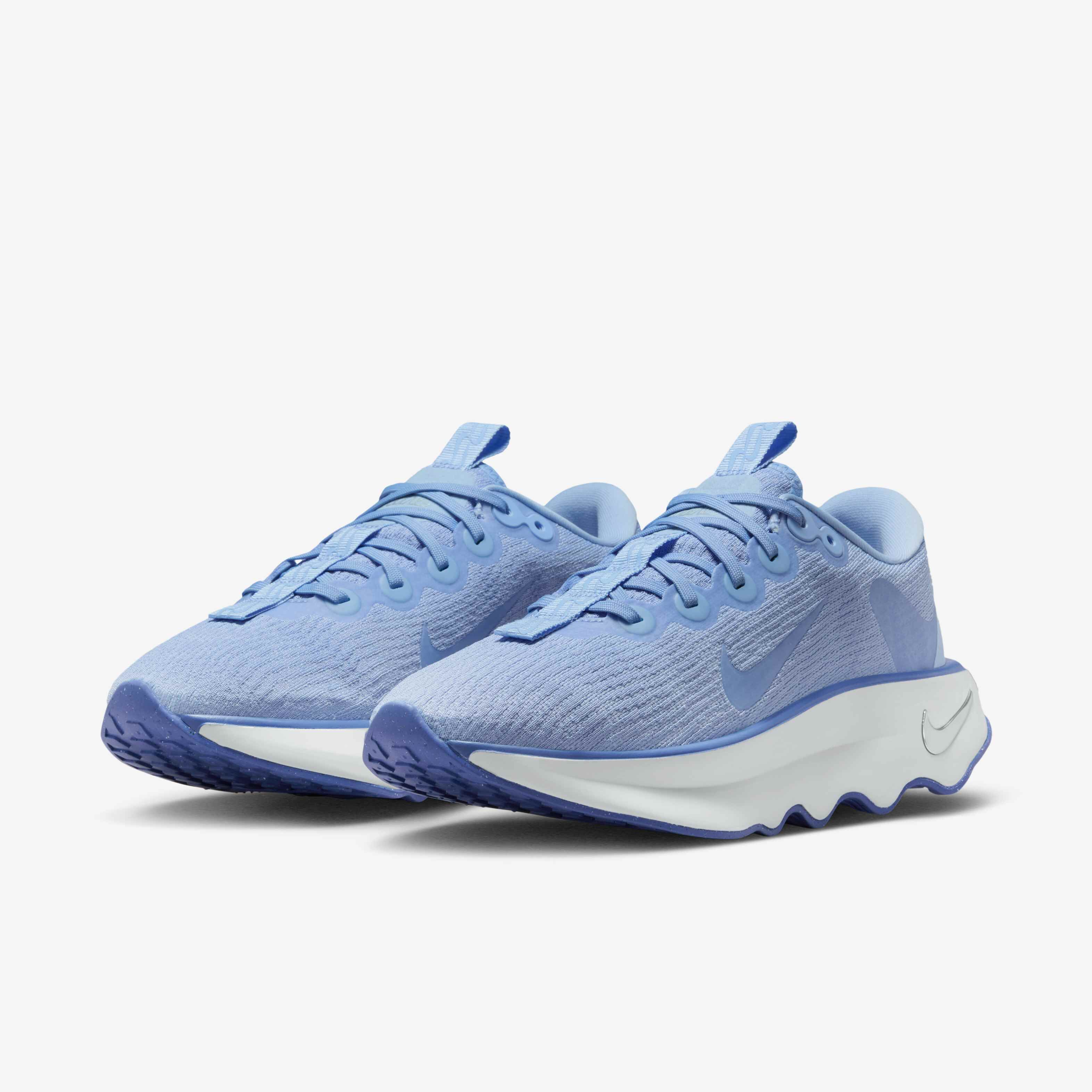 Nike Motiva image number 4