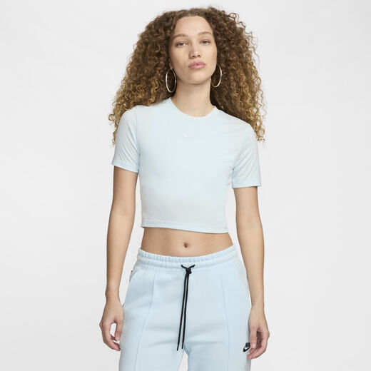Nike Sportswear Essential
