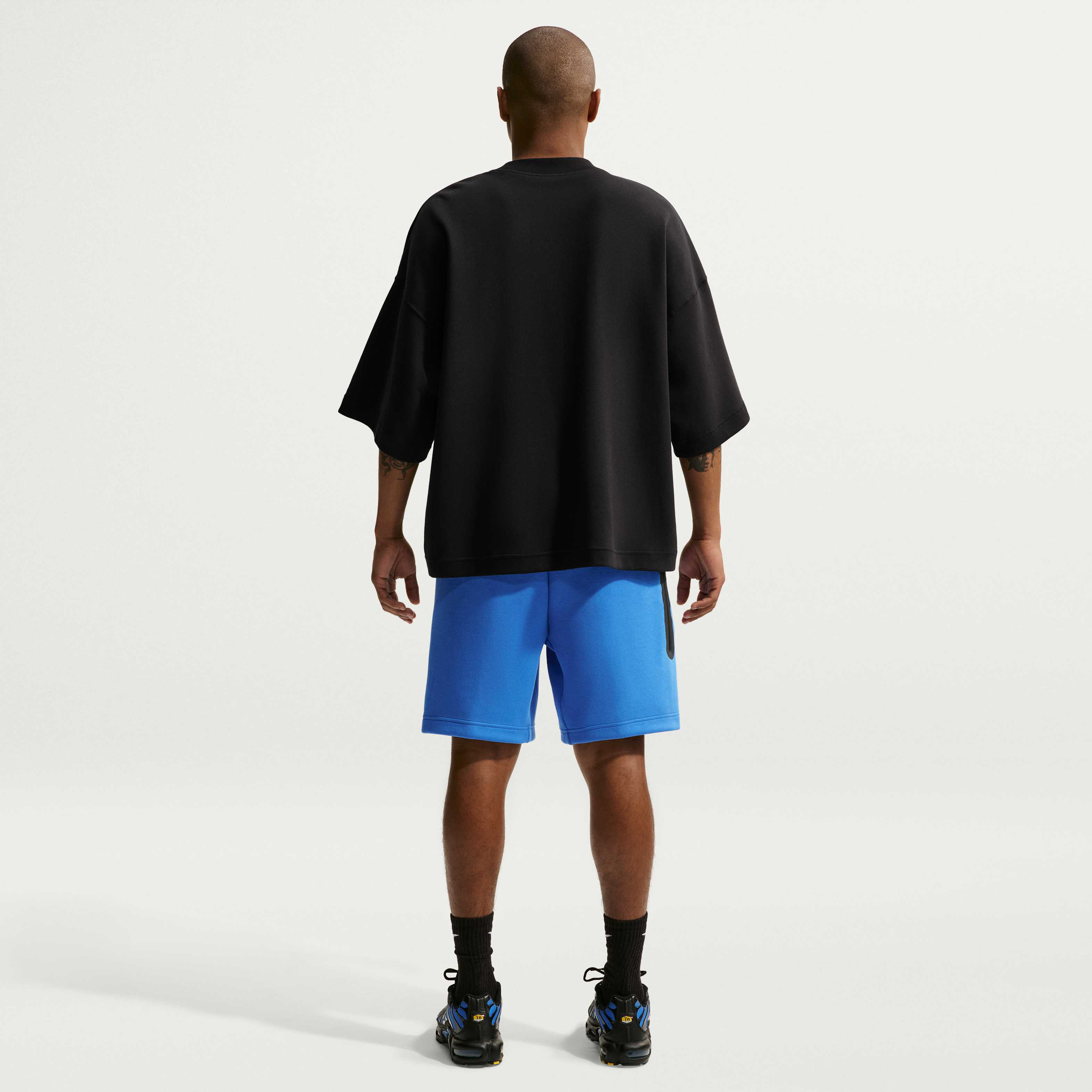 نايكي تك image number 4