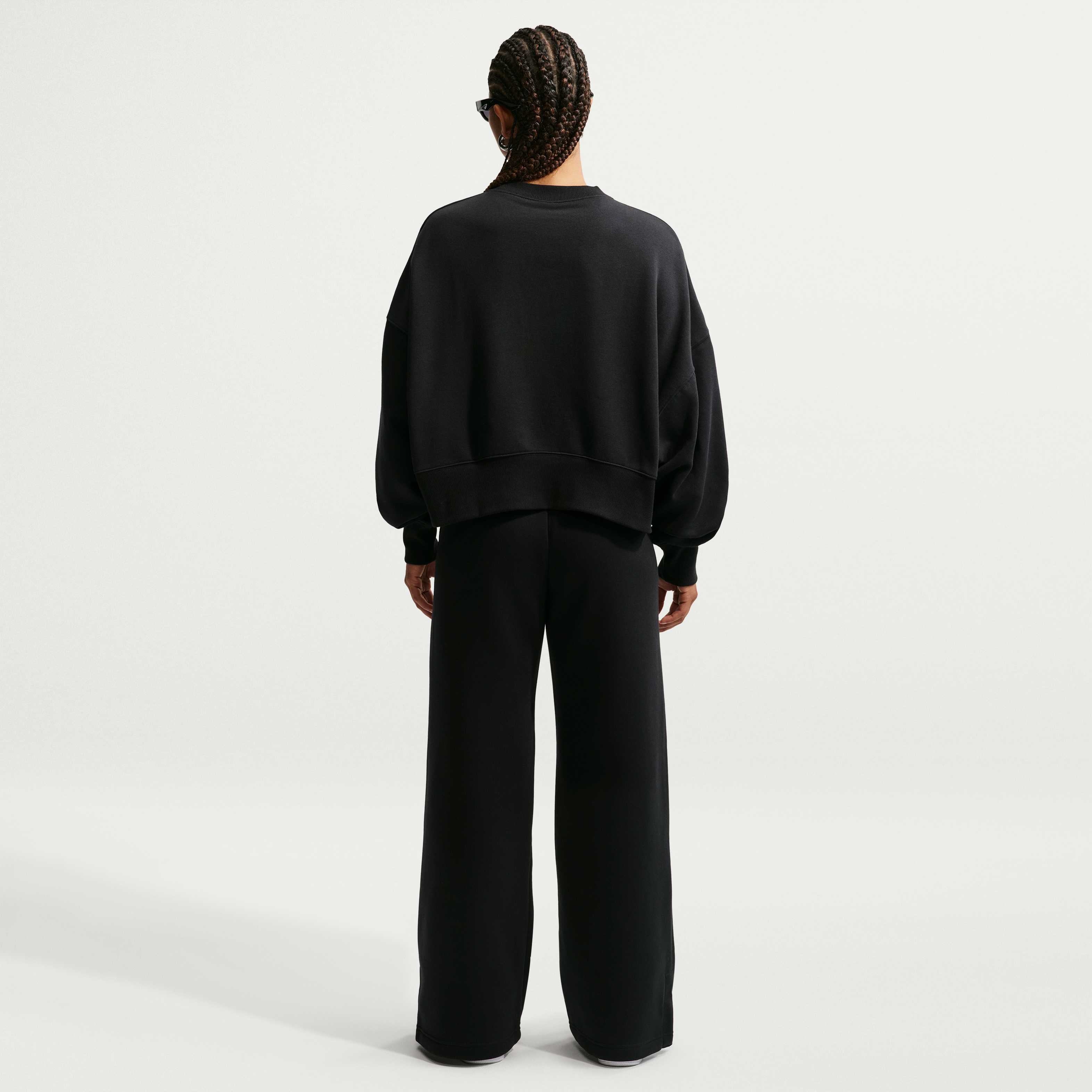 نايكي سبورتسوير فينيكس فليس image number 4