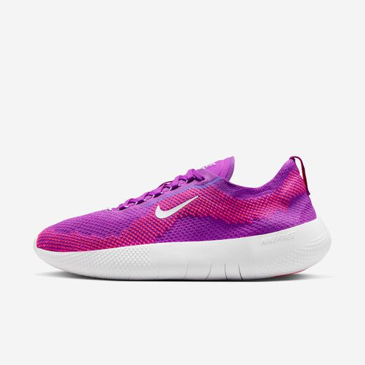 نايكي فري 2025