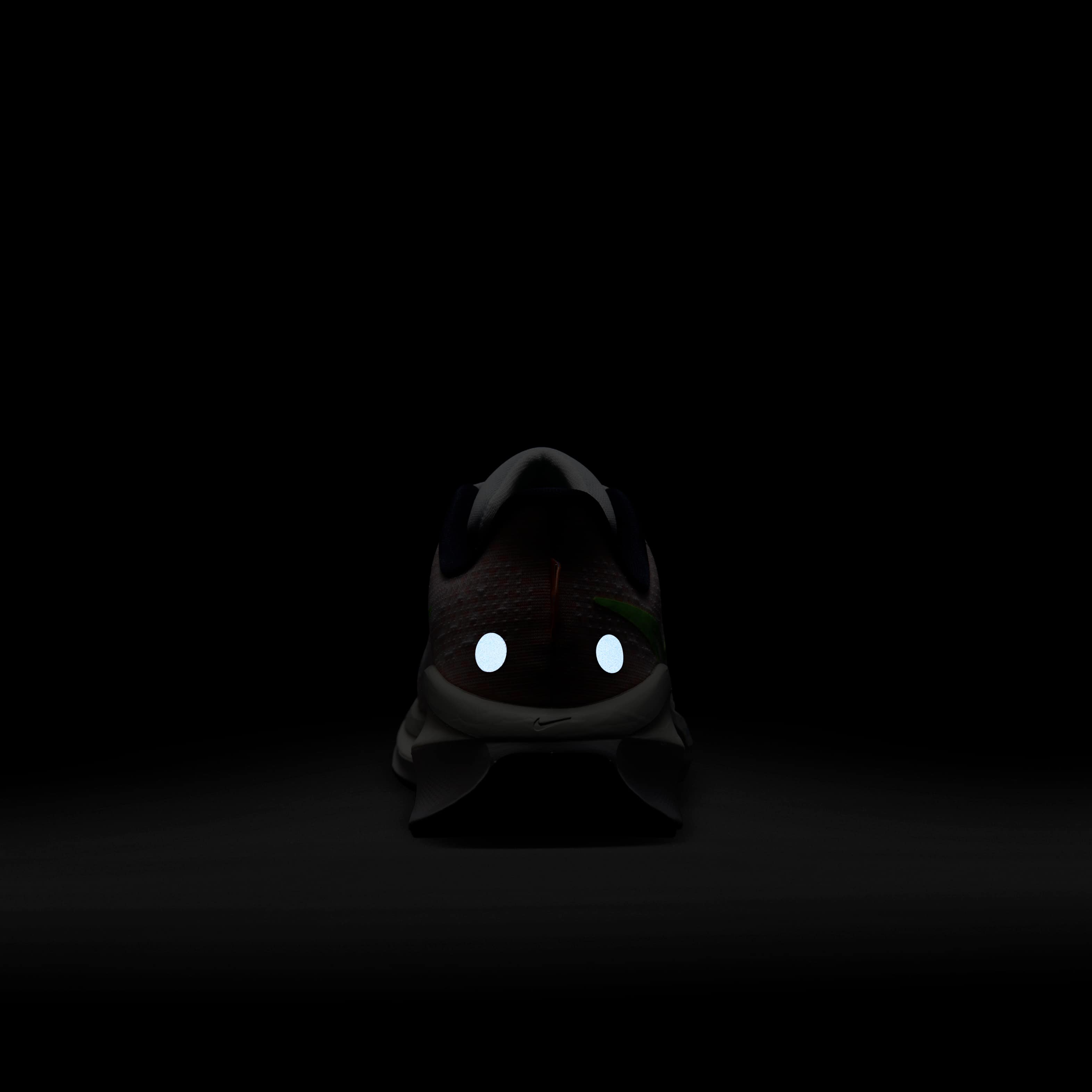 نايكي فوميرو 17 image number 9