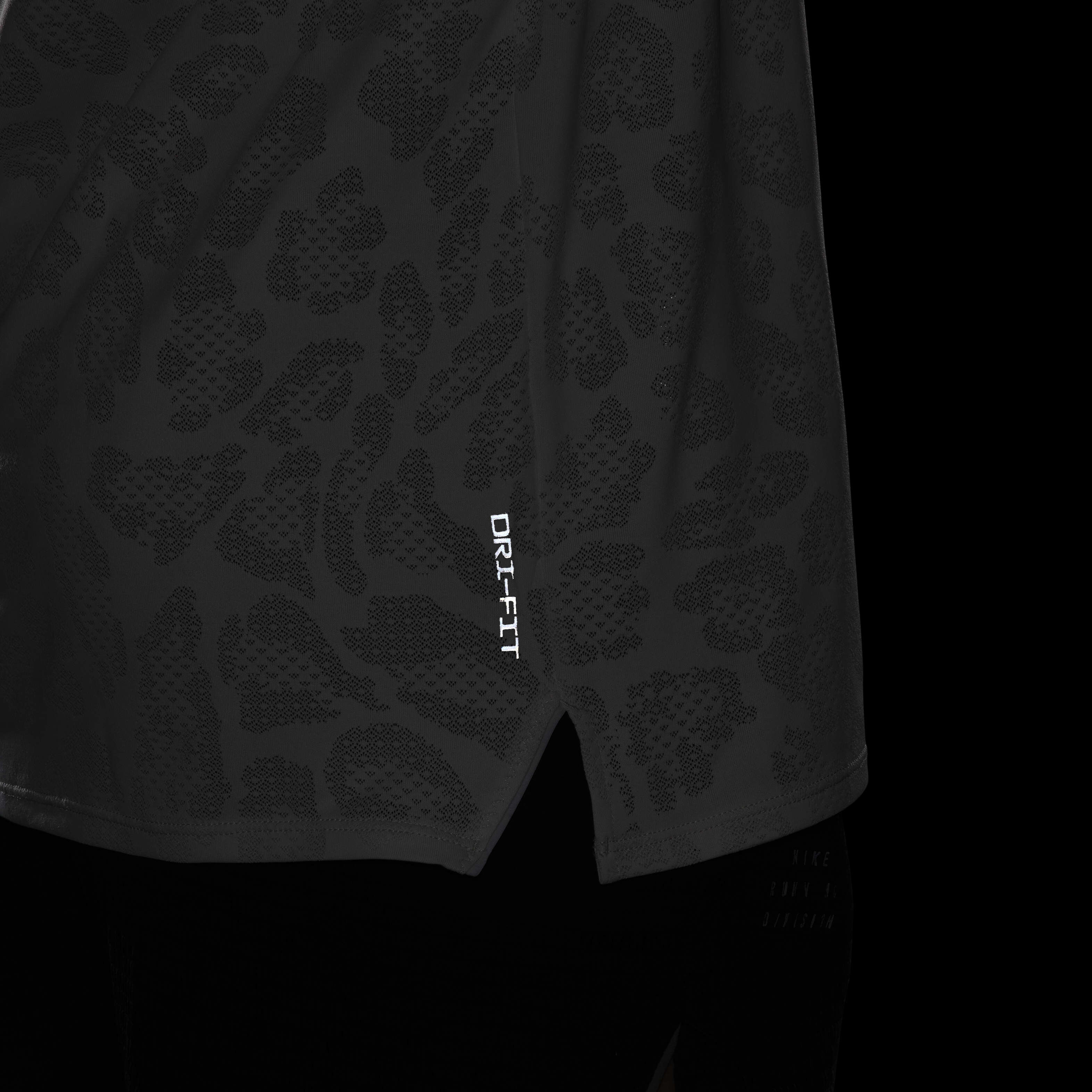 نايكي رايز 365 رانينج ديفجن image number 9