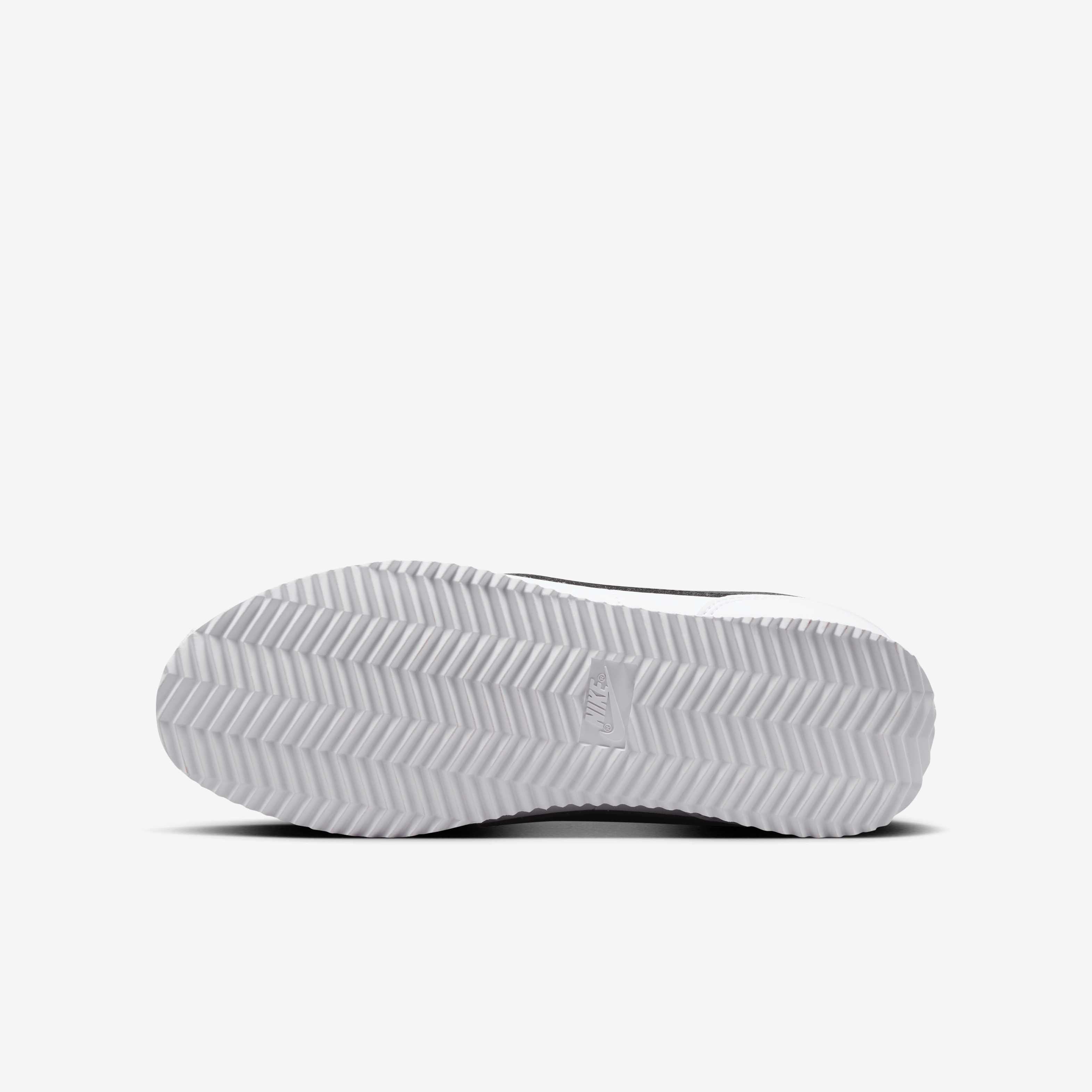 Nike Cortez image number 1