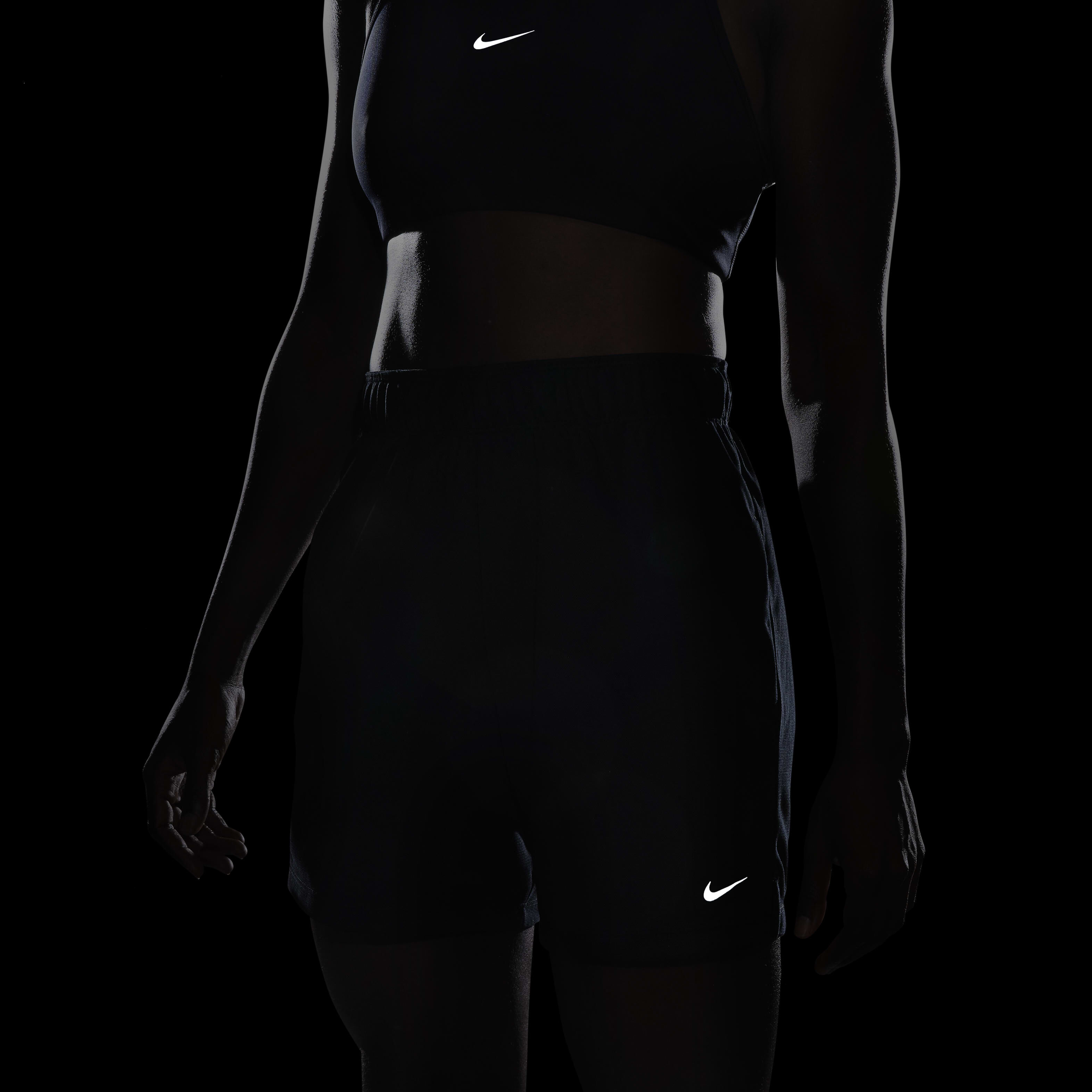 نايكي اتاك image number 8