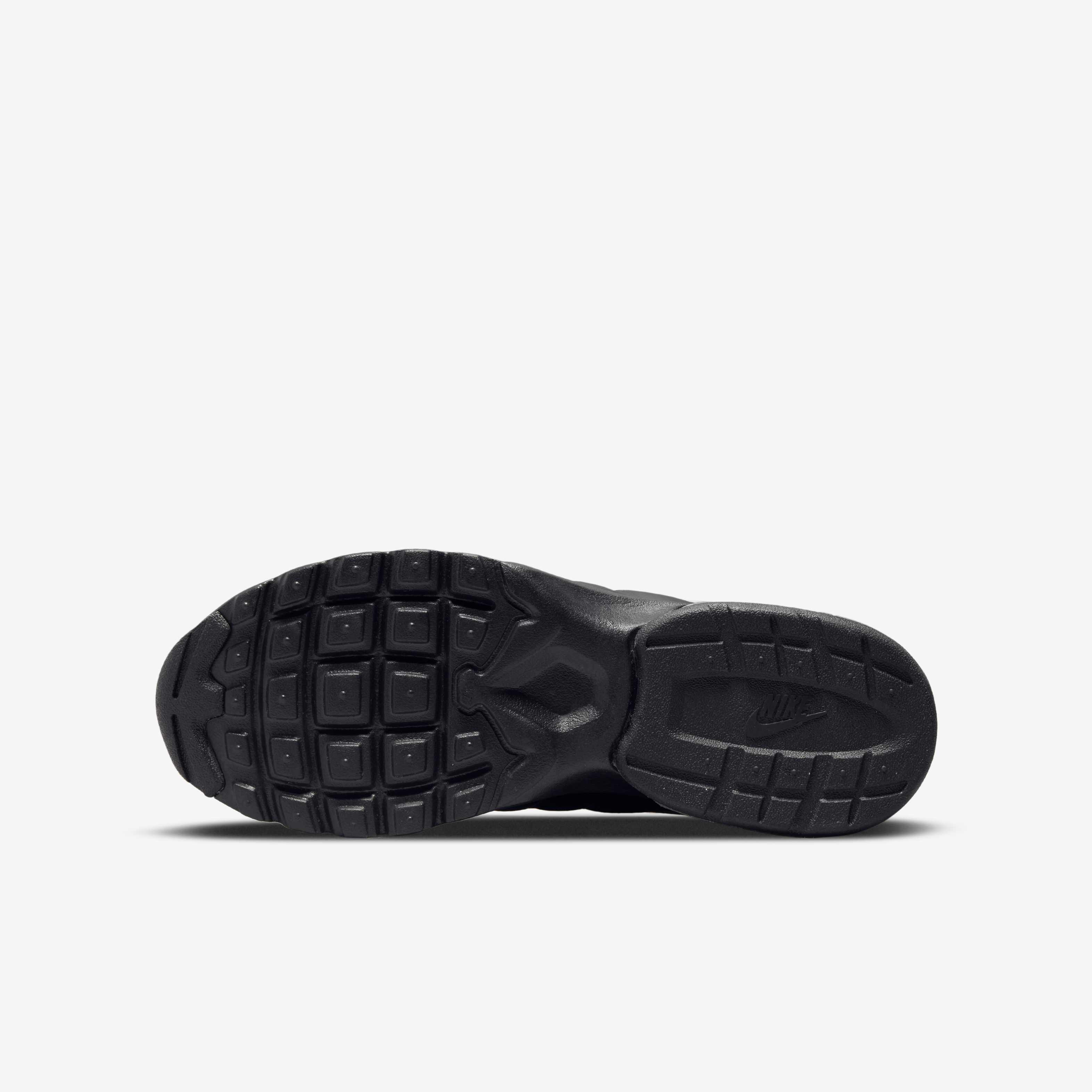 Nike Air Max Invigor image number 1