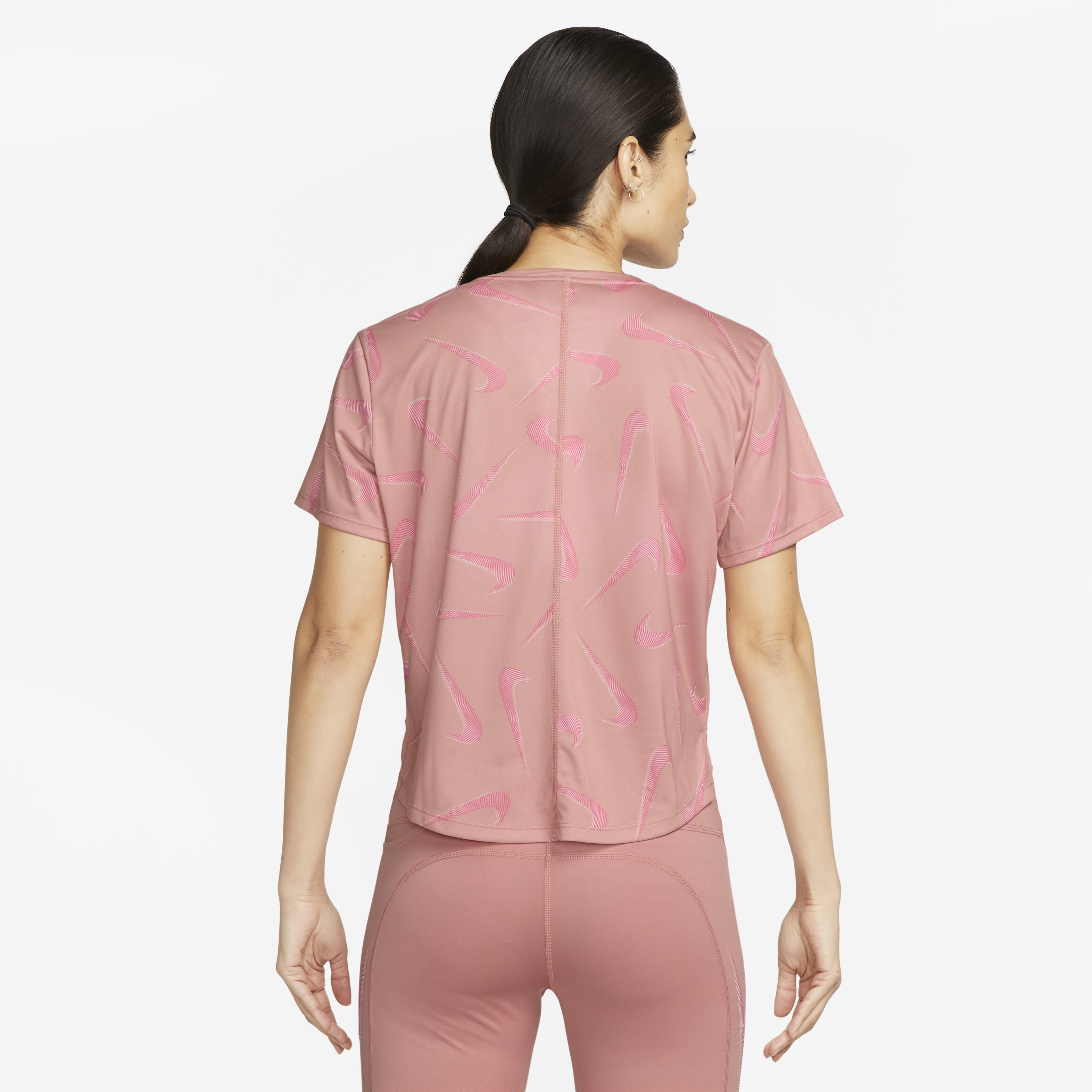 Nike Dri-FIT Swoosh image number 1