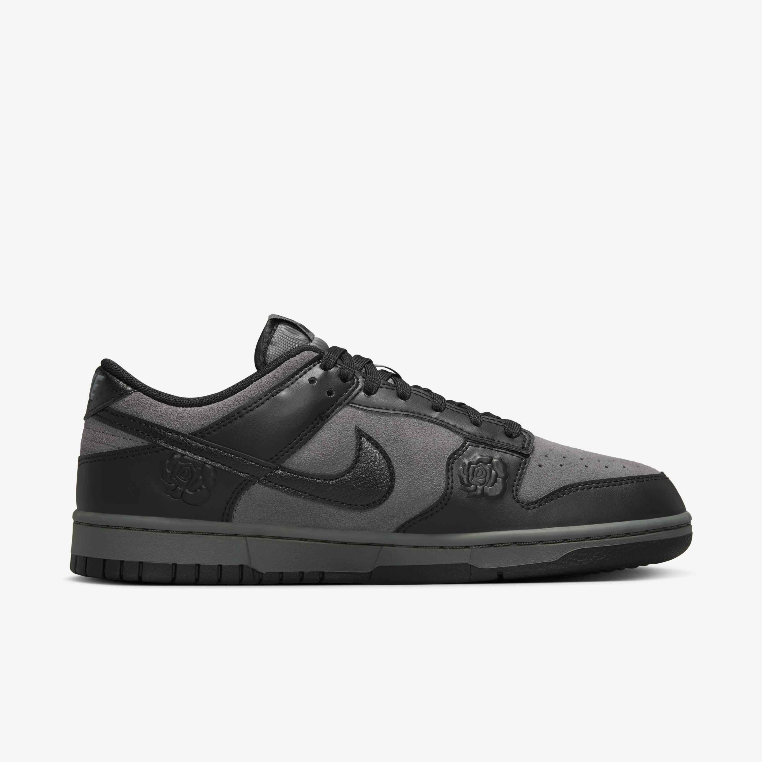 Nike Dunk Low image number 2