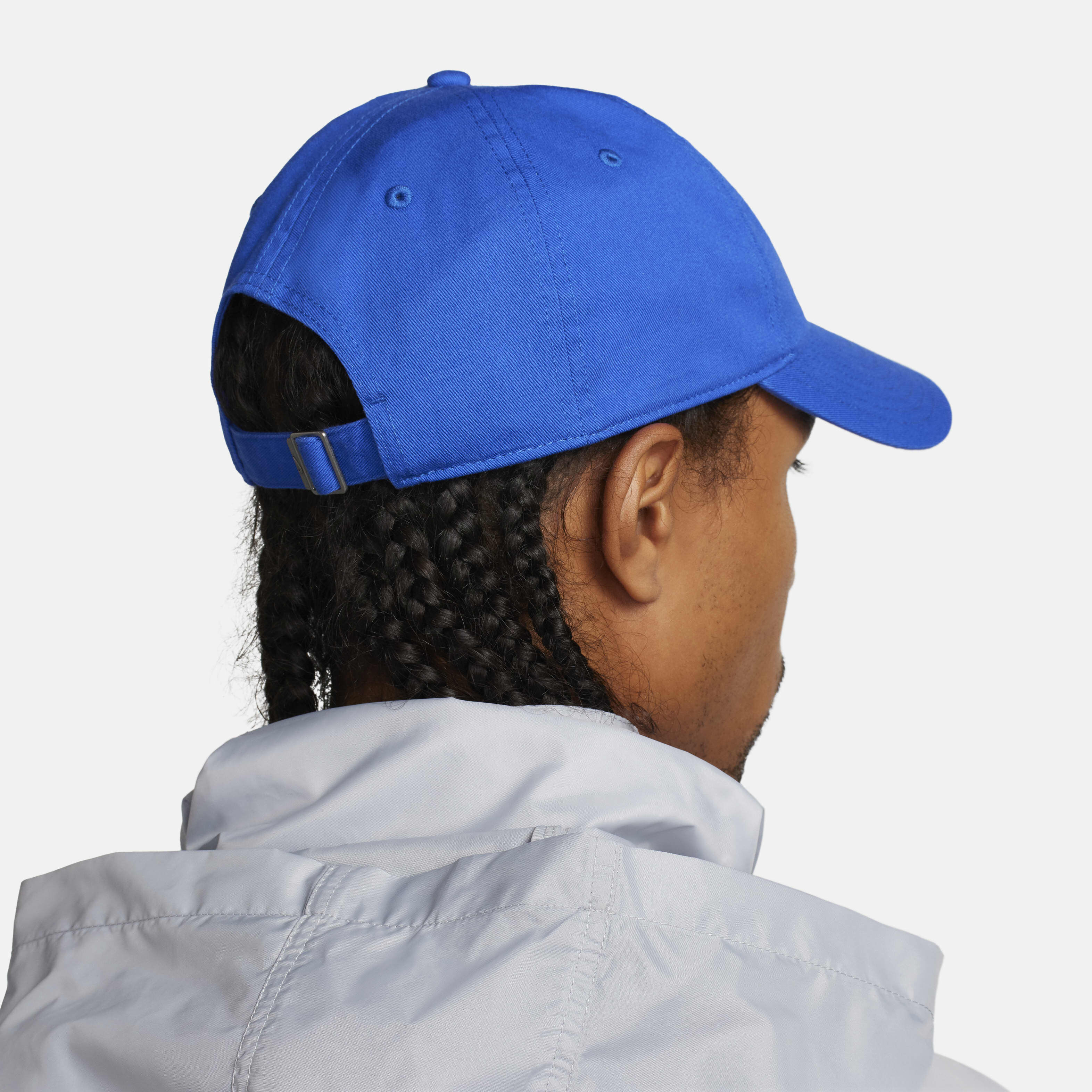 نايكي كلوب image number 1