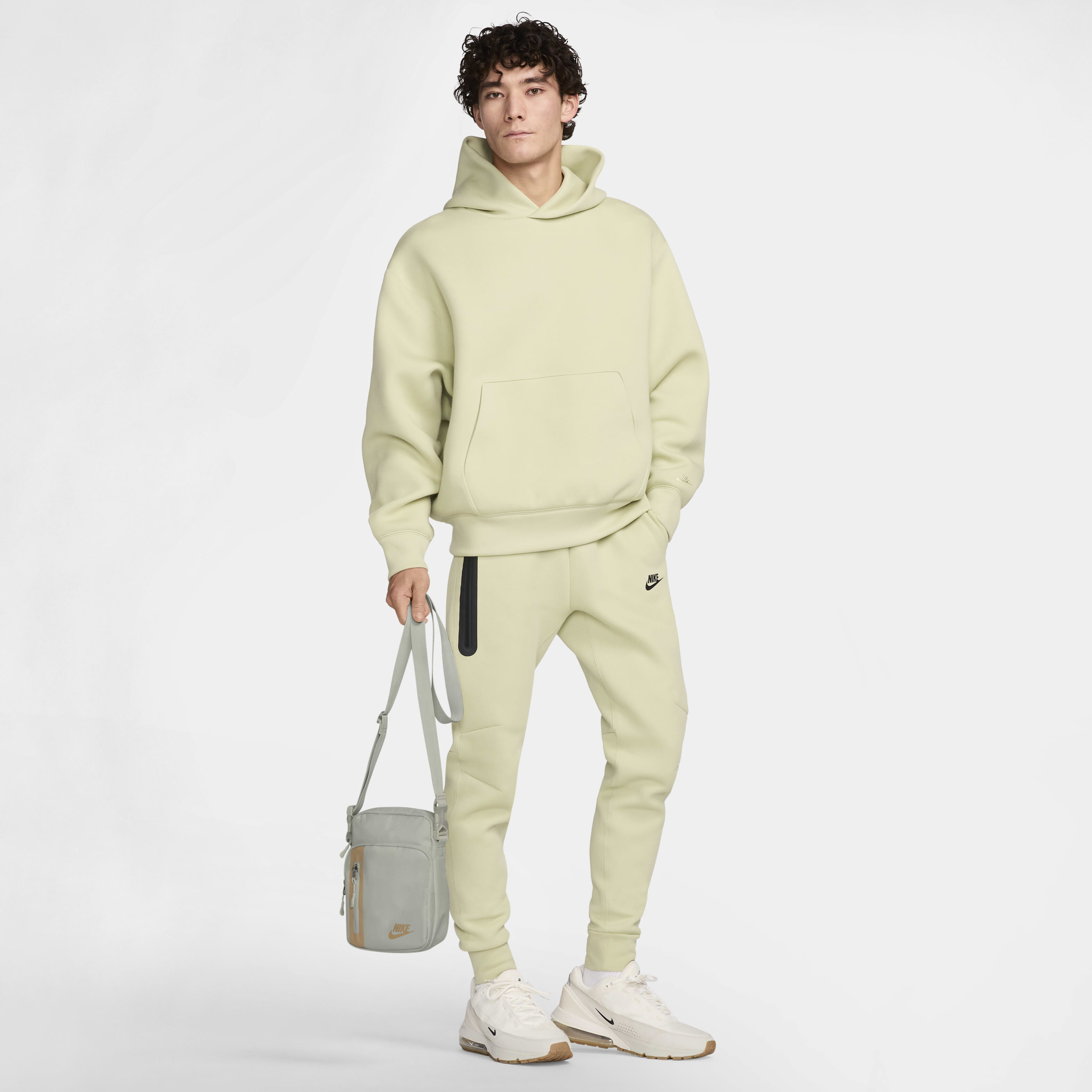 Nike Premium image number 9