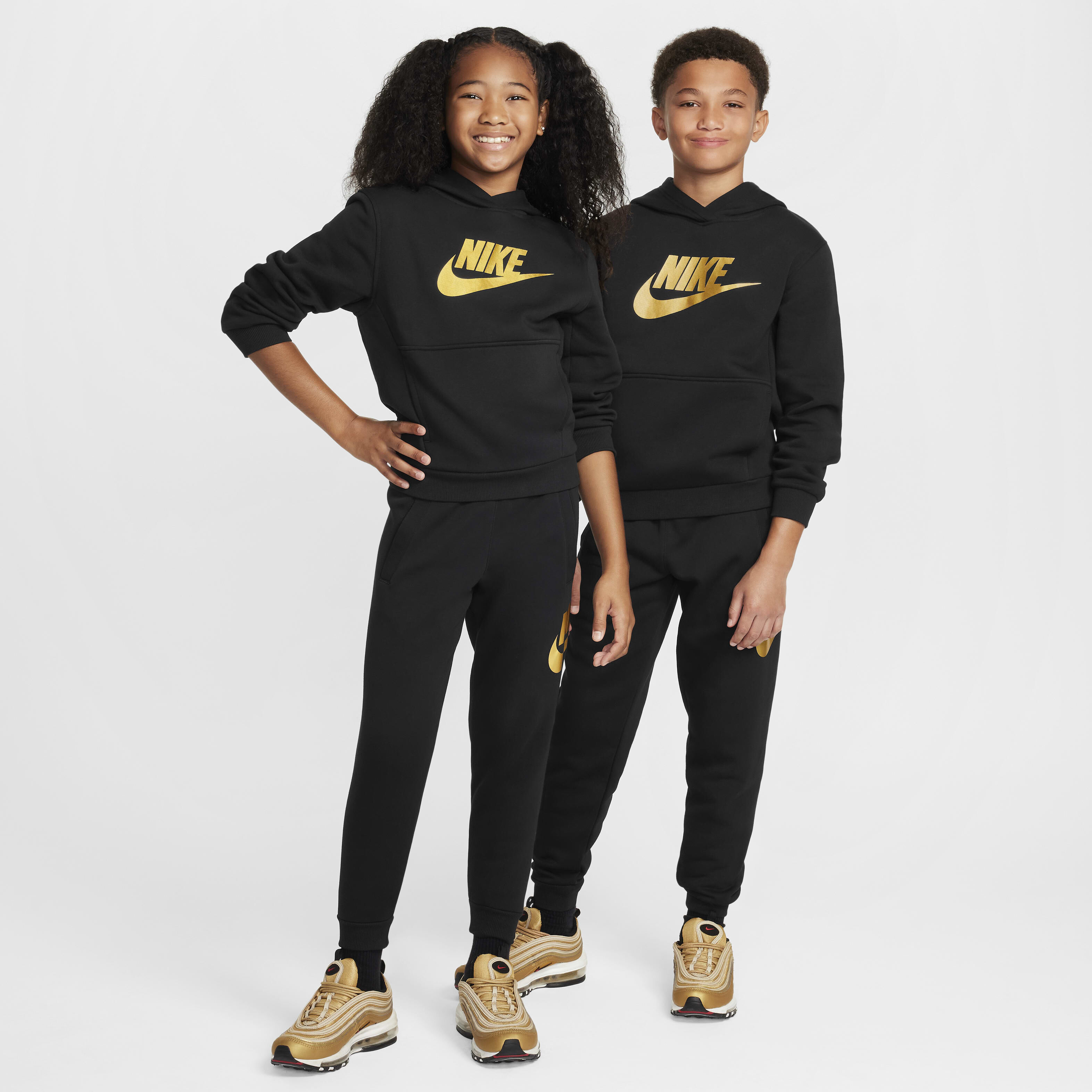 نايكي سبورتسوير كلوب فليس image number 5