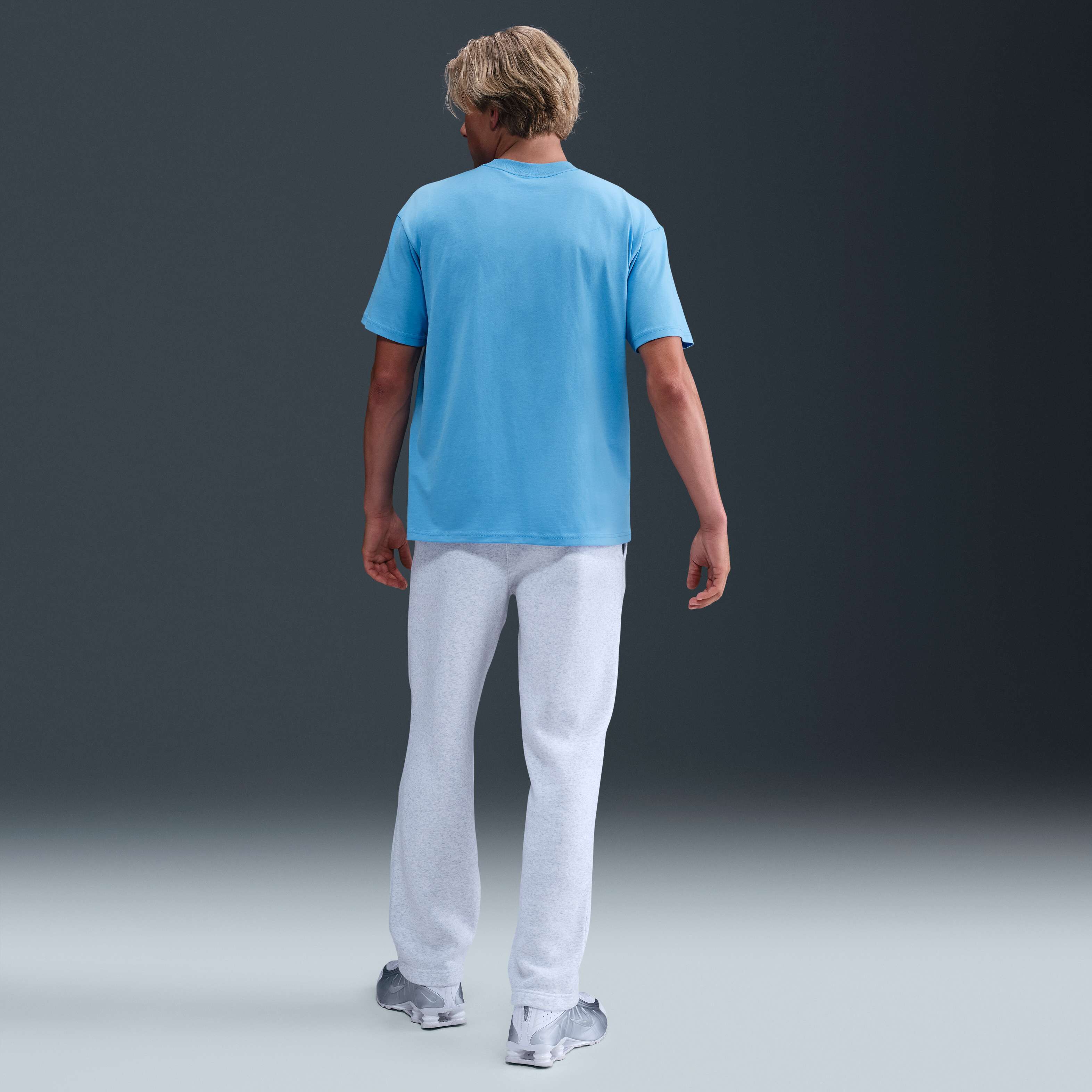 نايكي سبورتسوير image number 4