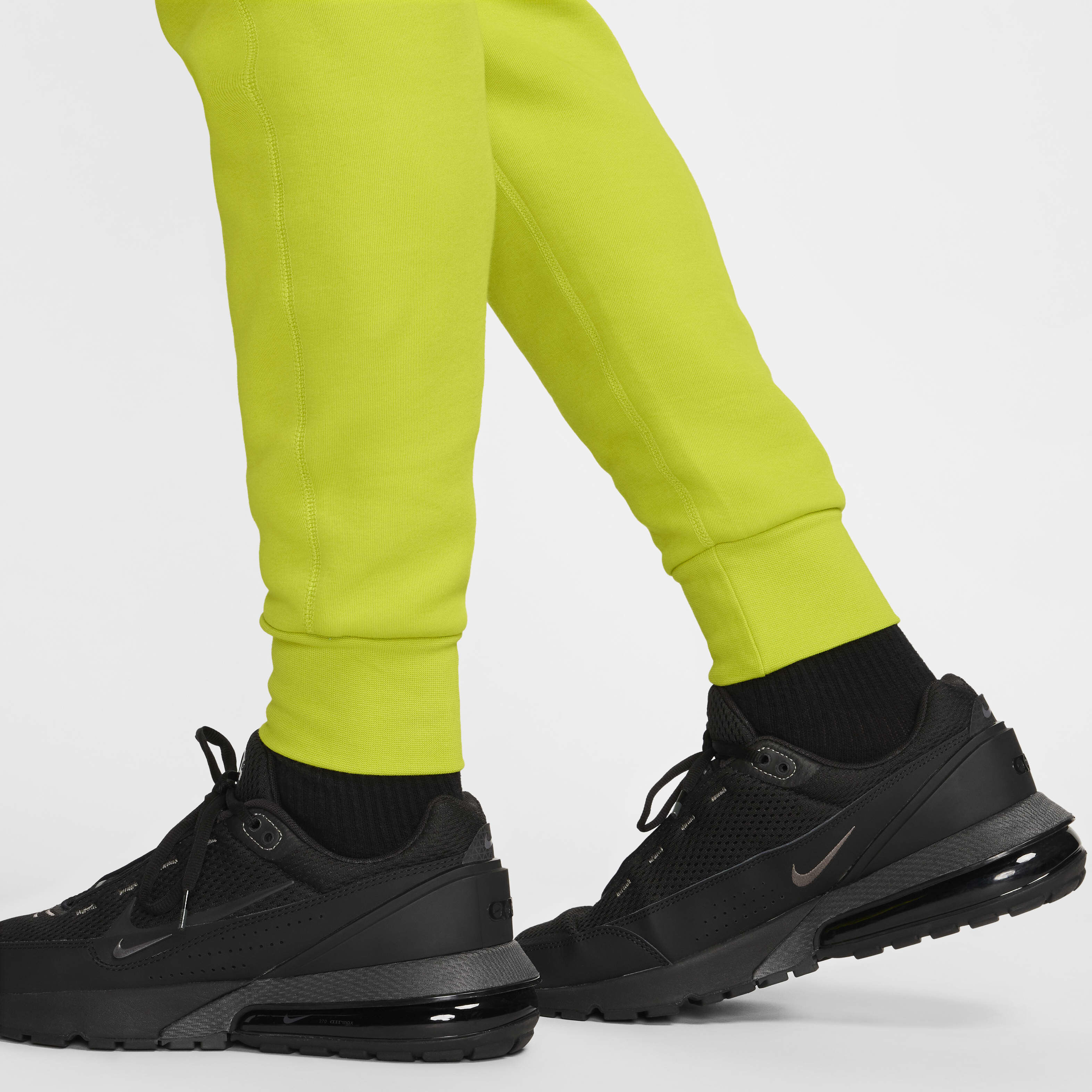 Nike Sportswear Tech Fleece image number 7