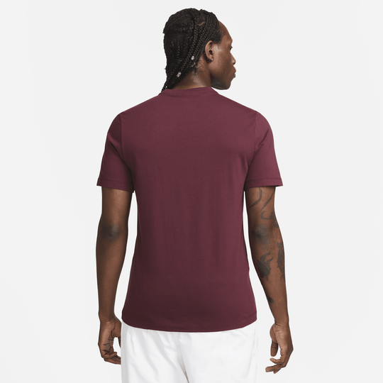 Nike club t shirt deals