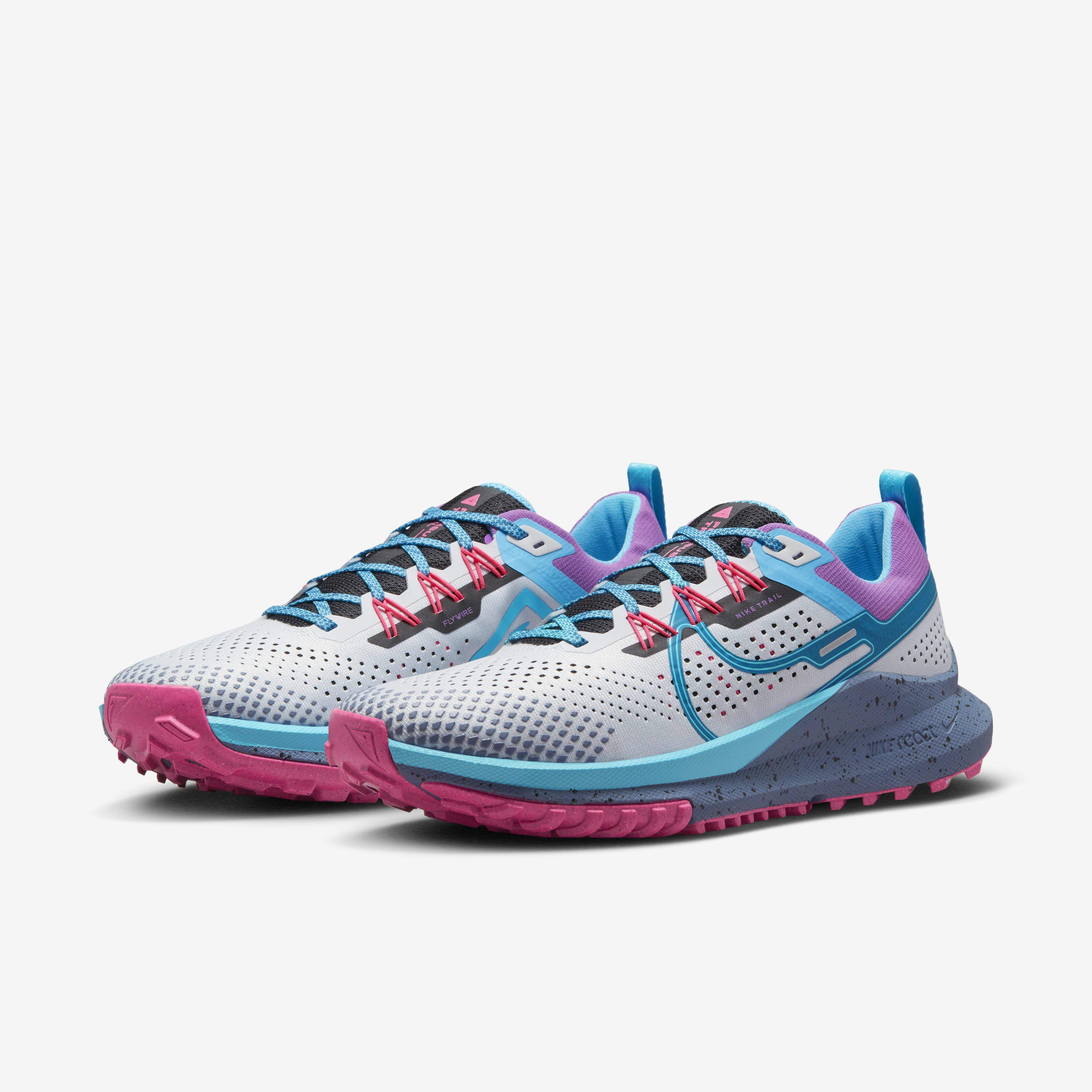 Nike React Pegasus Trail 4 SE image number 4