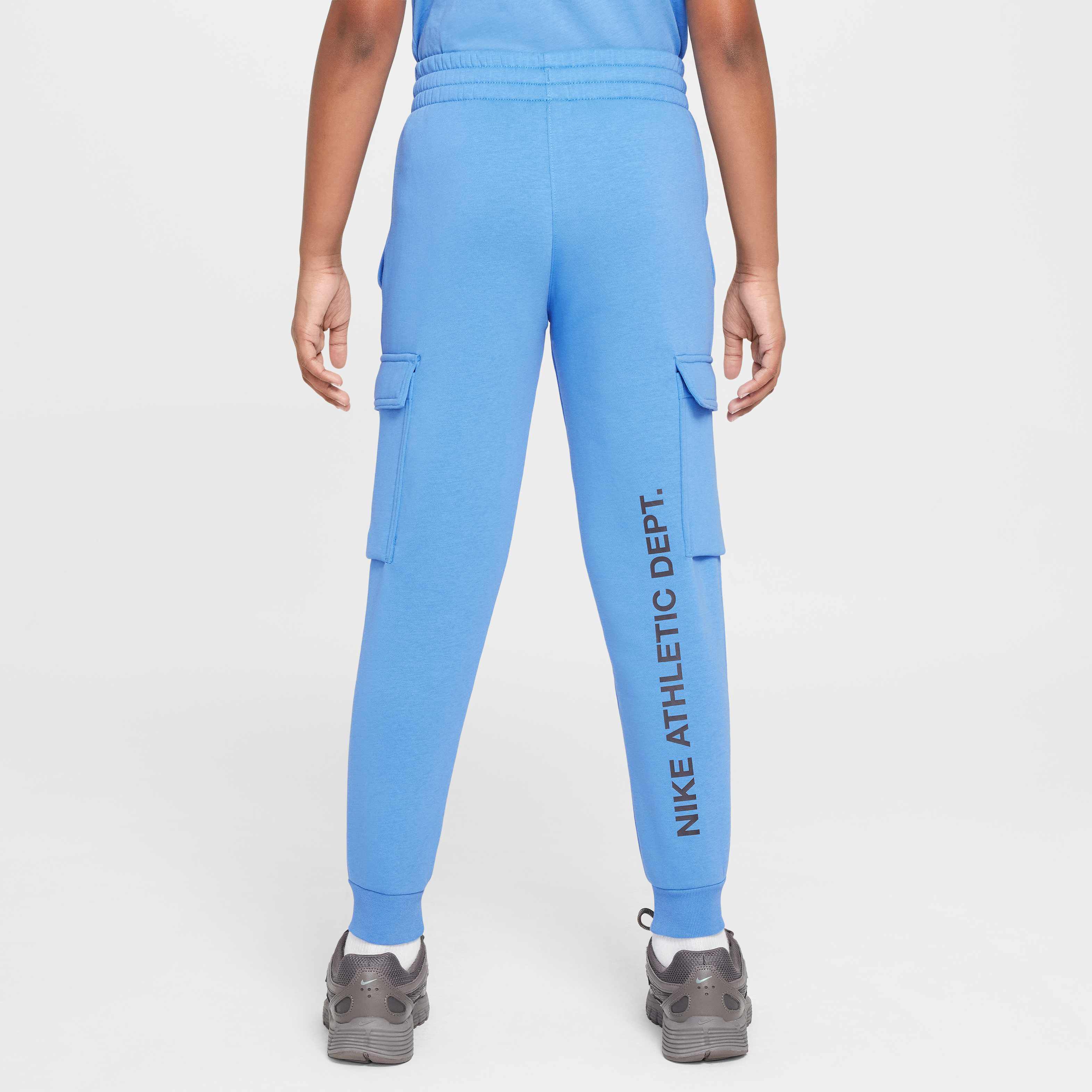 نايكي سبورتسوير image number 1