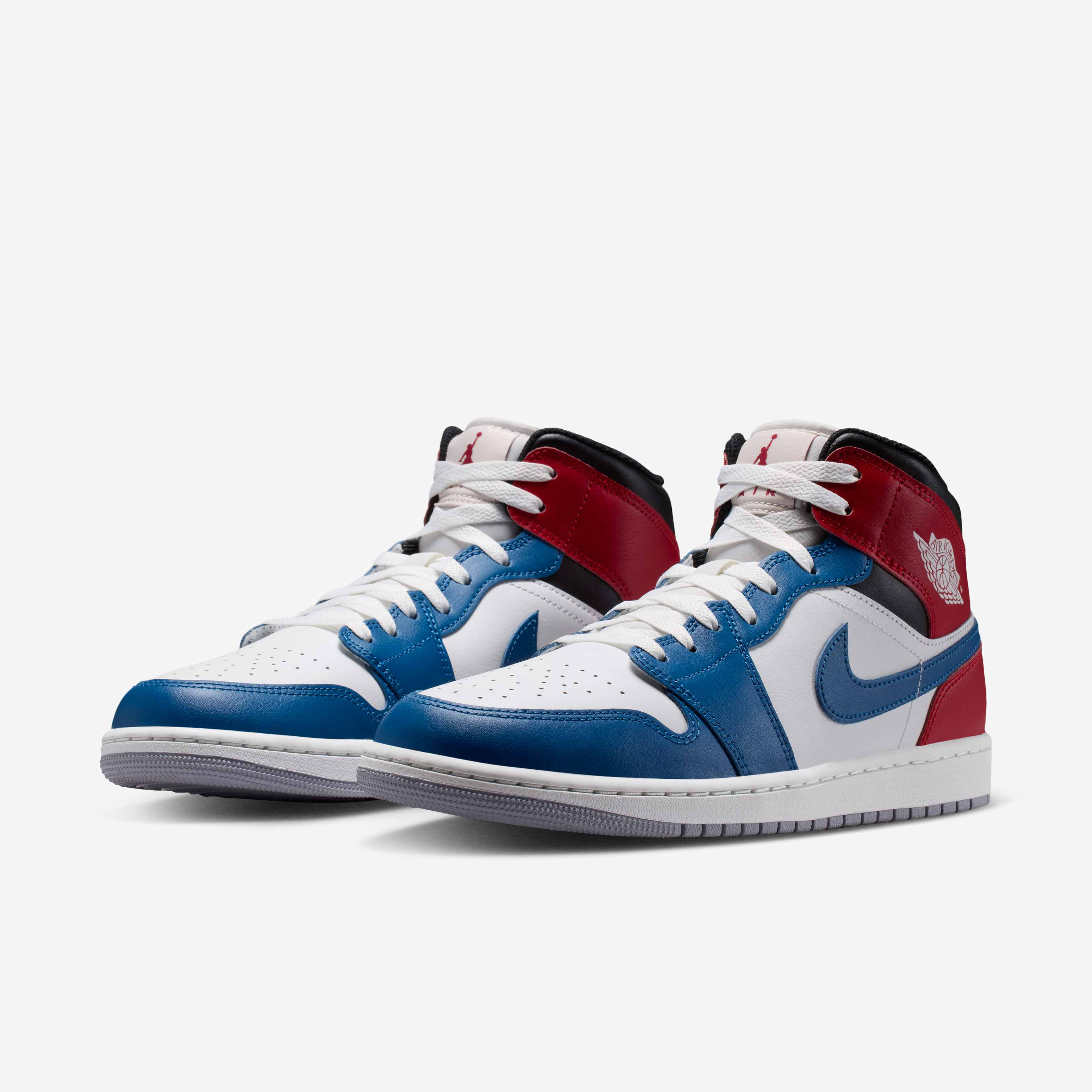 Air Jordan 1 Mid image number 4