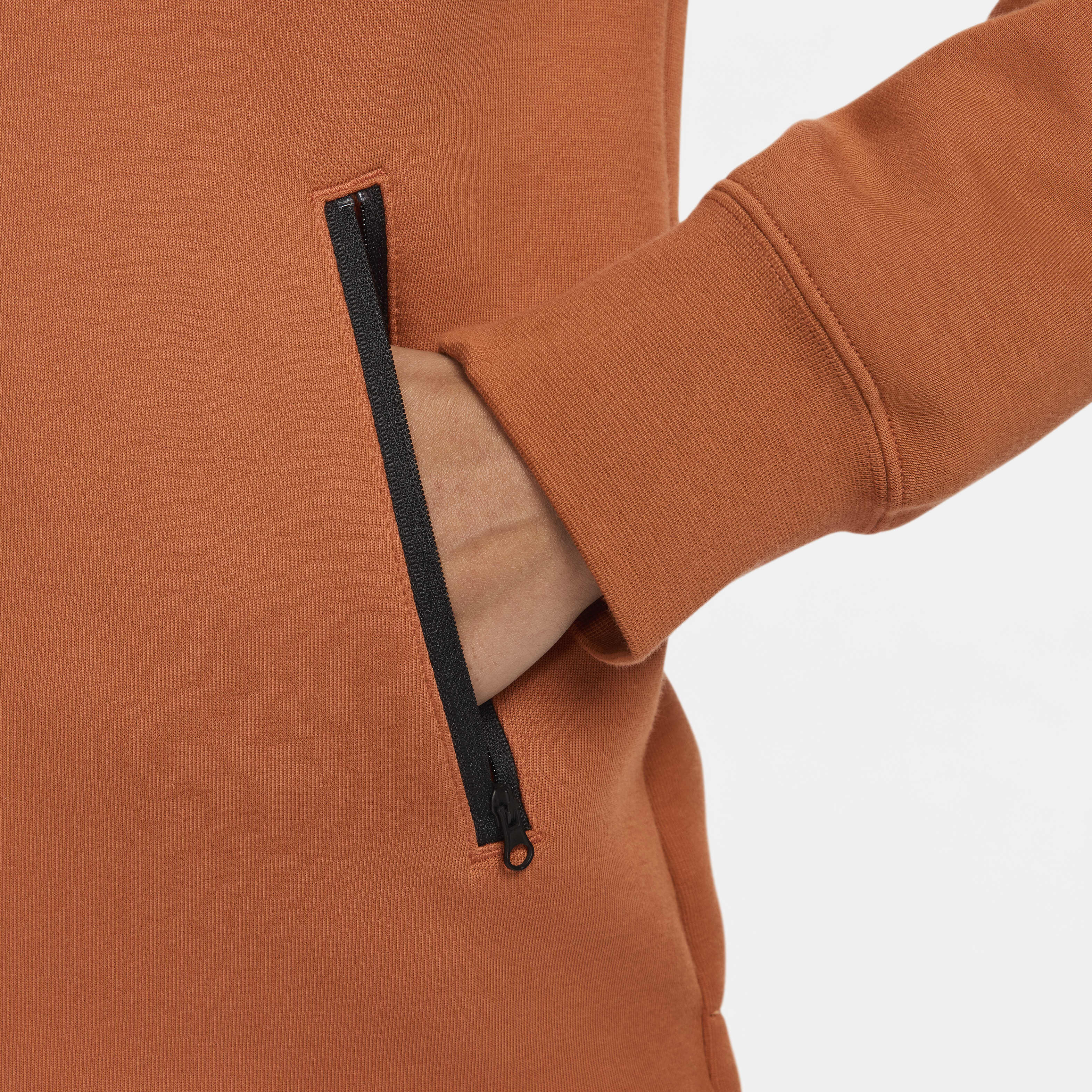 نايكي سبورتسوير تك فليس ويندرانر image number 6