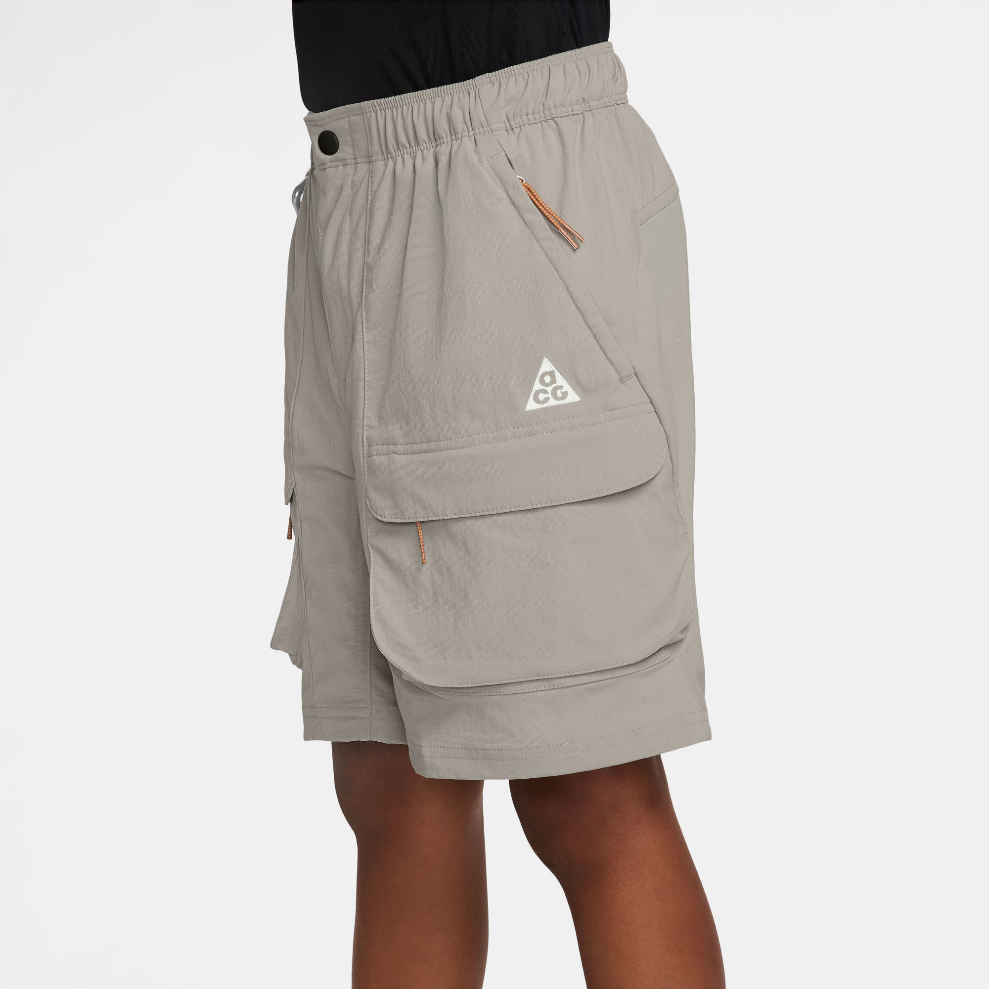 Nike ACG image number 2