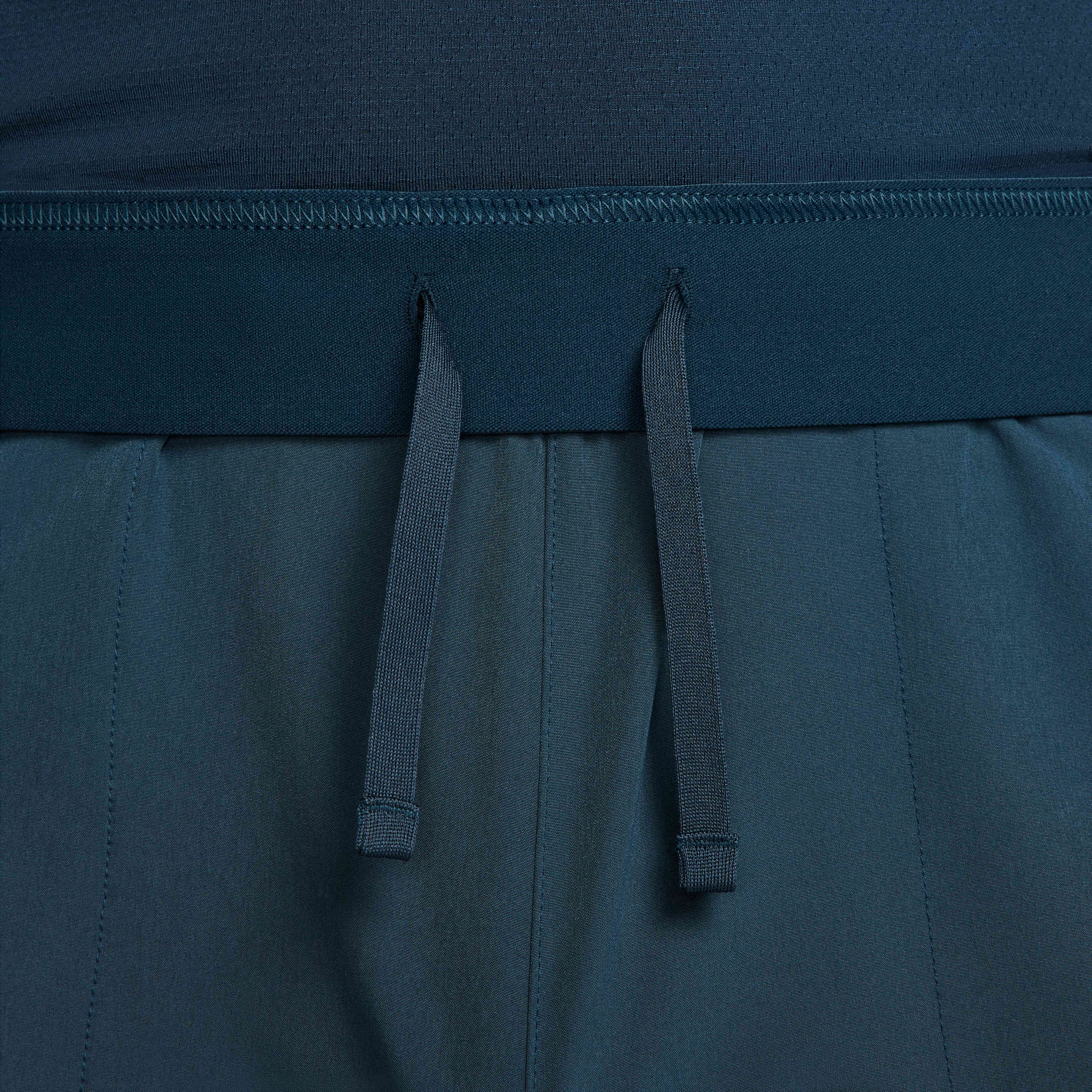 NikeCourt Advantage image number 3