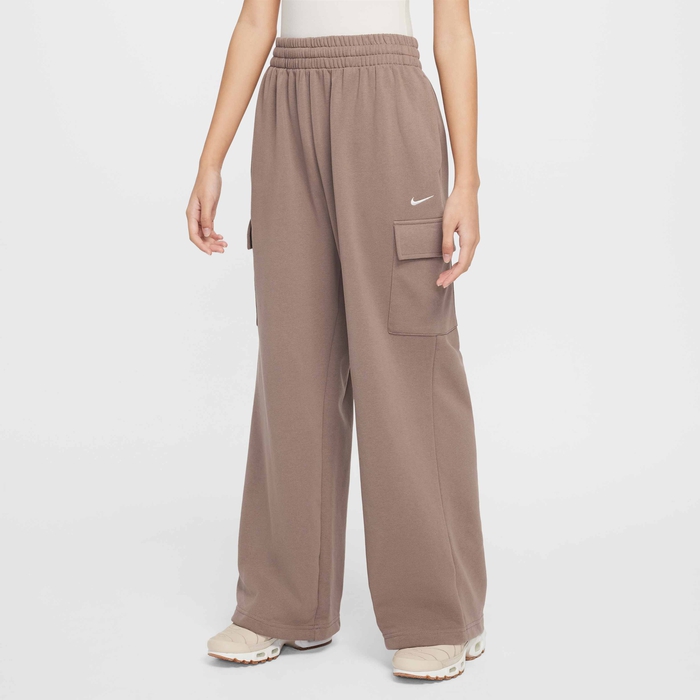 نايكي سبورتسوير image number 0 نايكي سبورتسوير image number 0