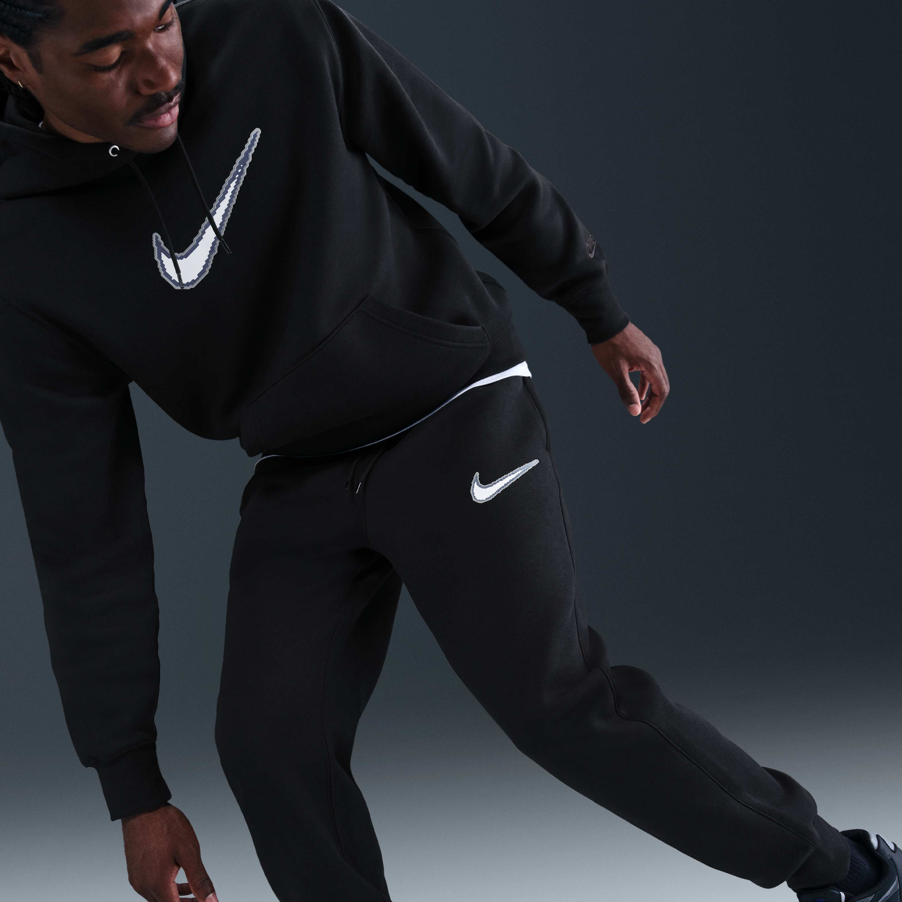 Nike Sportswear Club image number 4