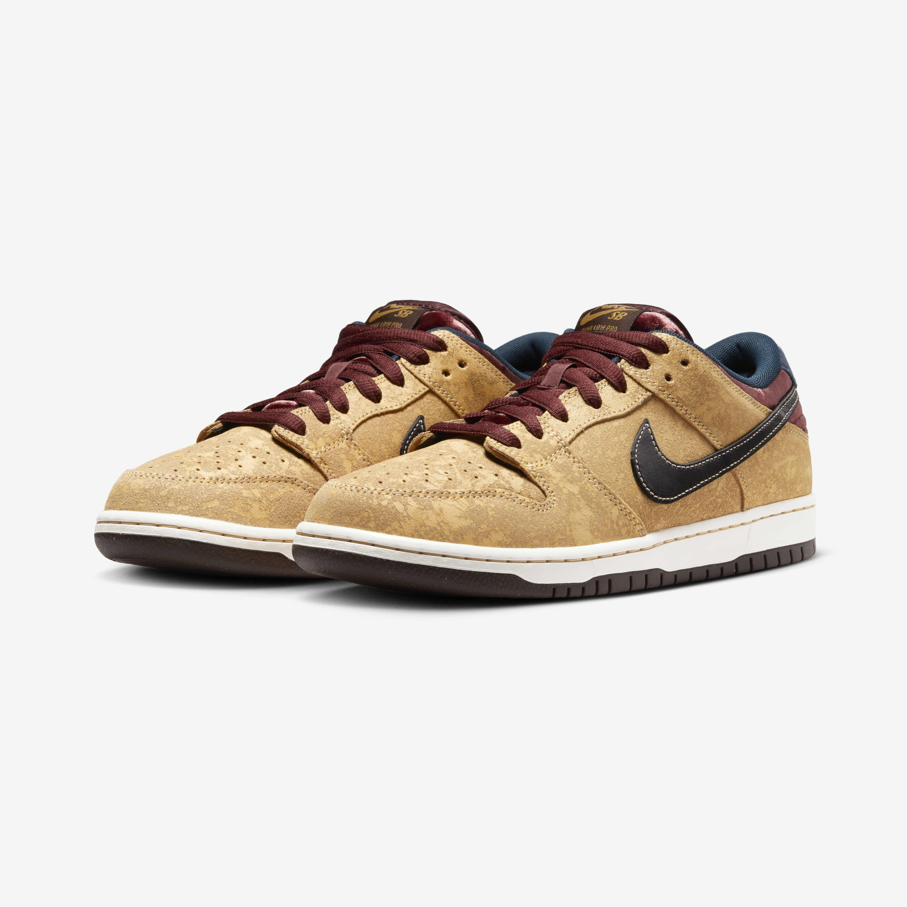 Nike SB Dunk Low Pro image number 4