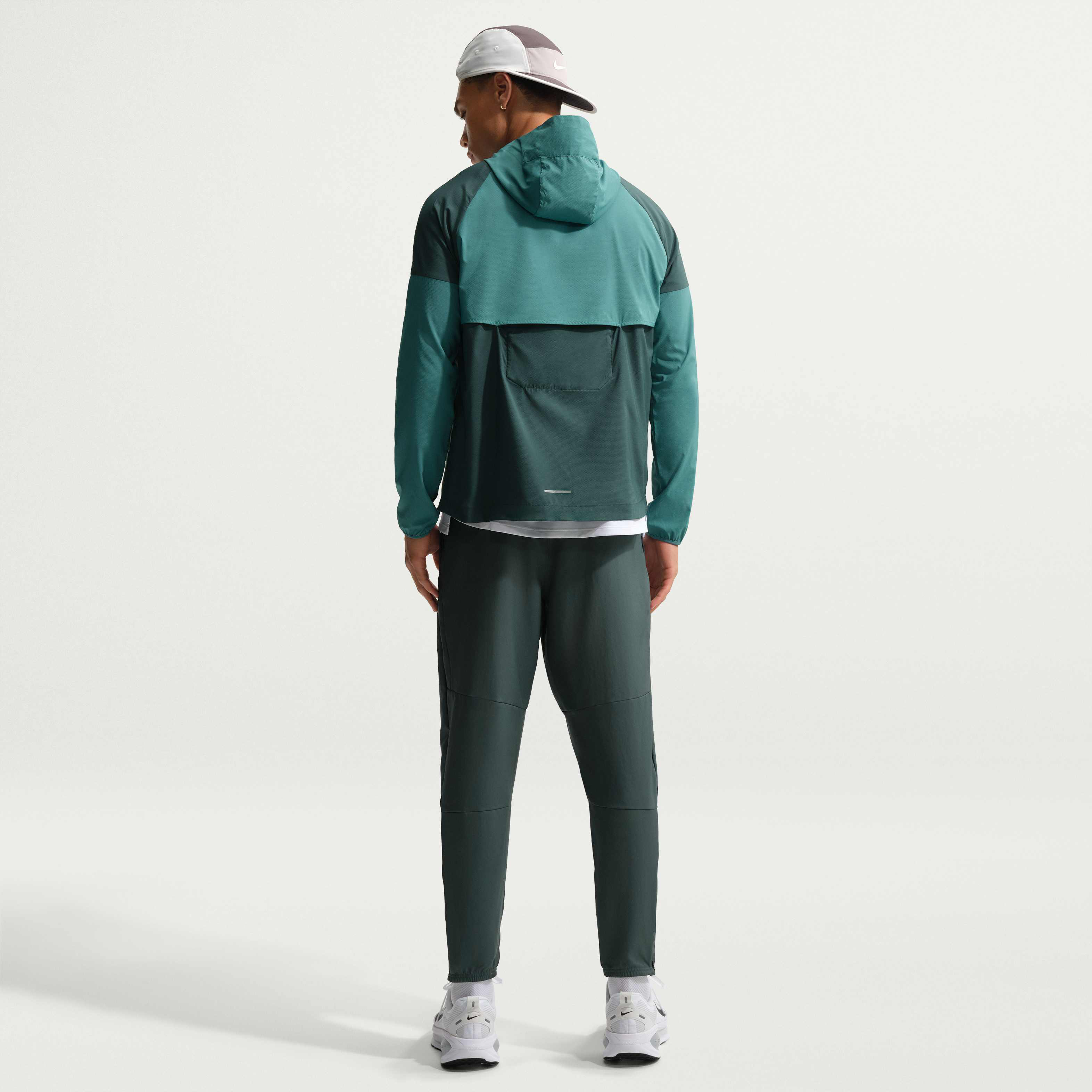 Nike Challenger image number 4