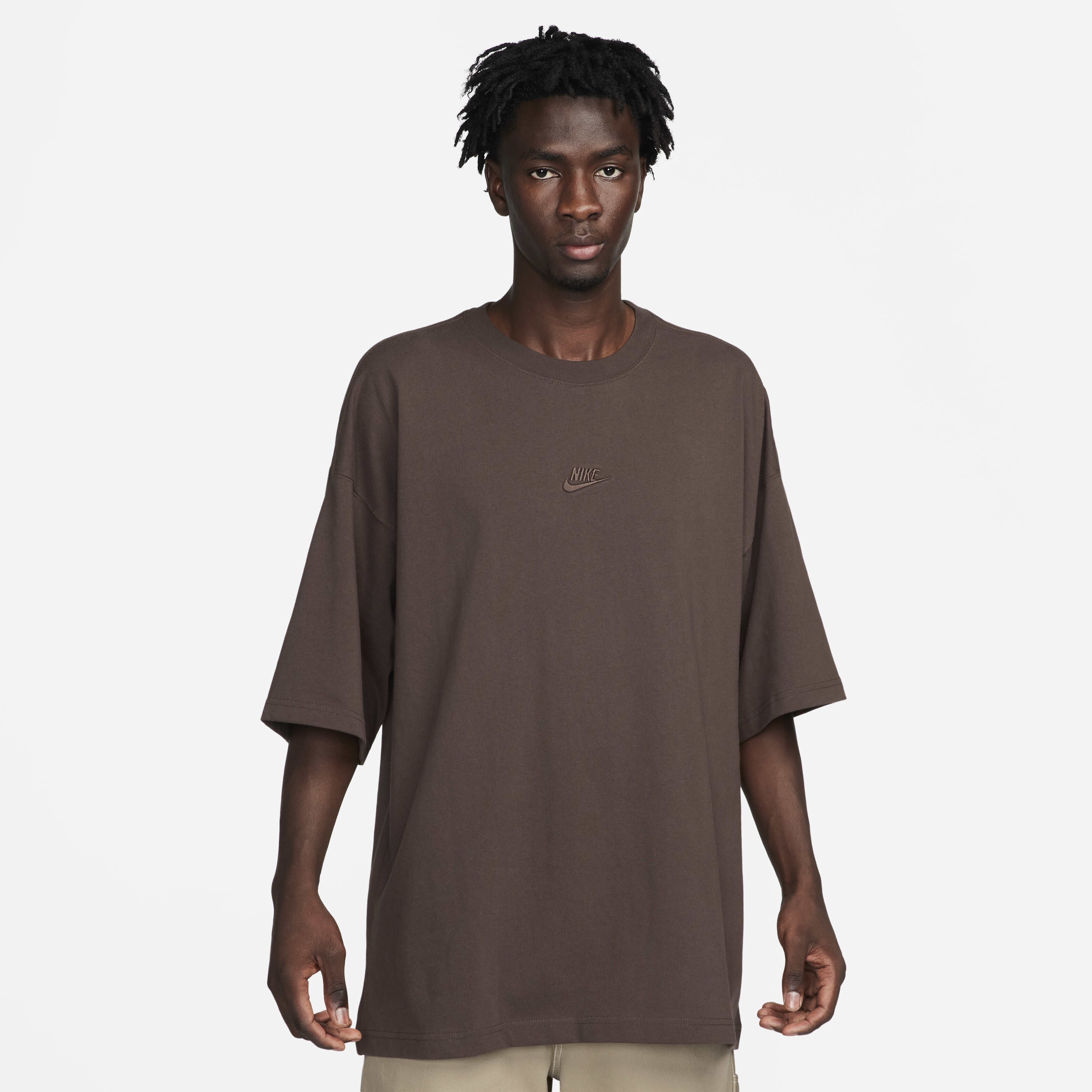 نايكي سبورتسوير بريميوم اسينشالز image number 0