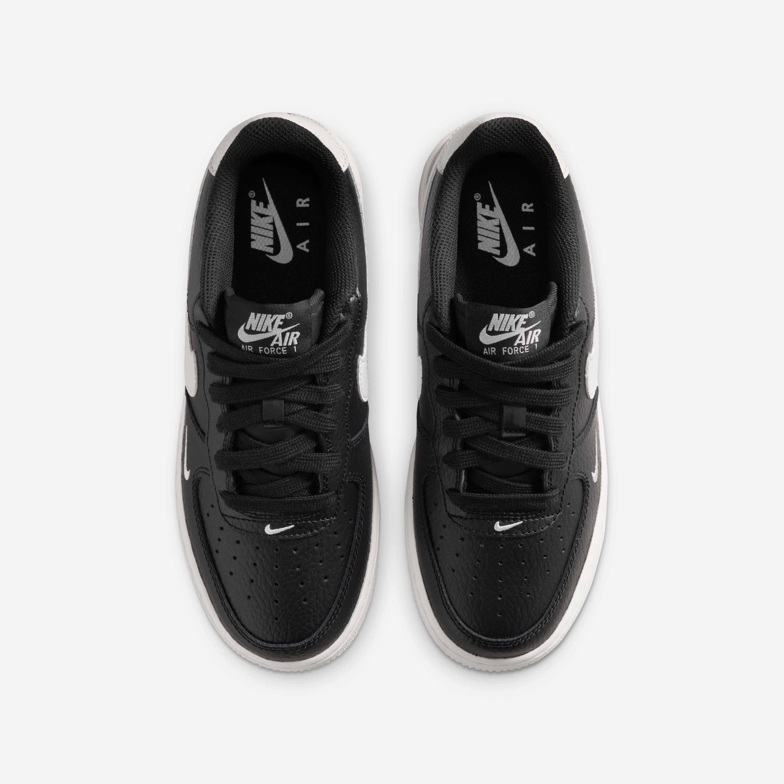 Nike Air Force 1 image number 3