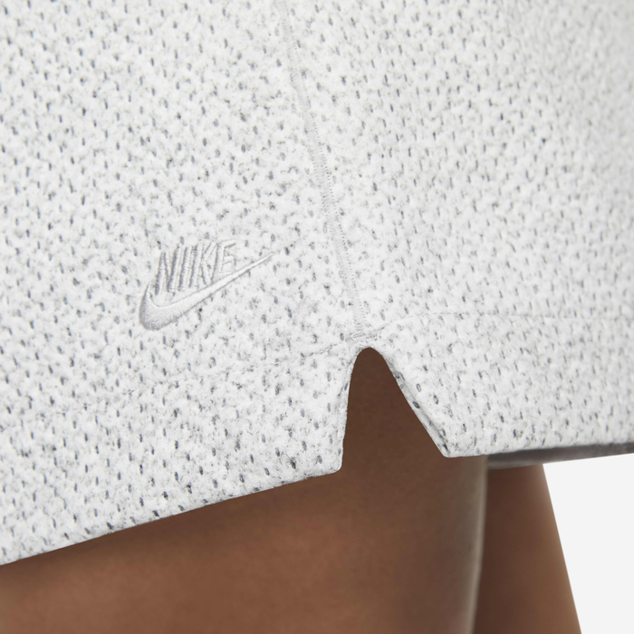 Nike Forward Shorts image number 4 Nike Forward Shorts image number 4